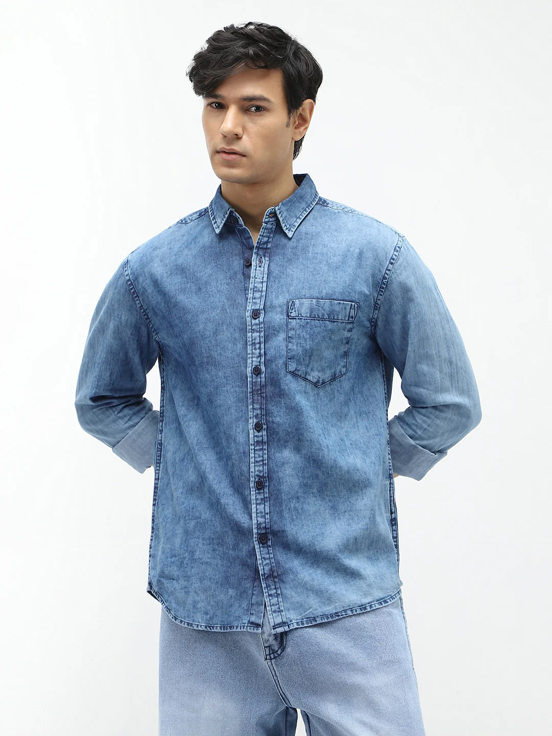 Men's Light Blue Regular Fit Full Sleeve Washed Denim Shirt - Image 3