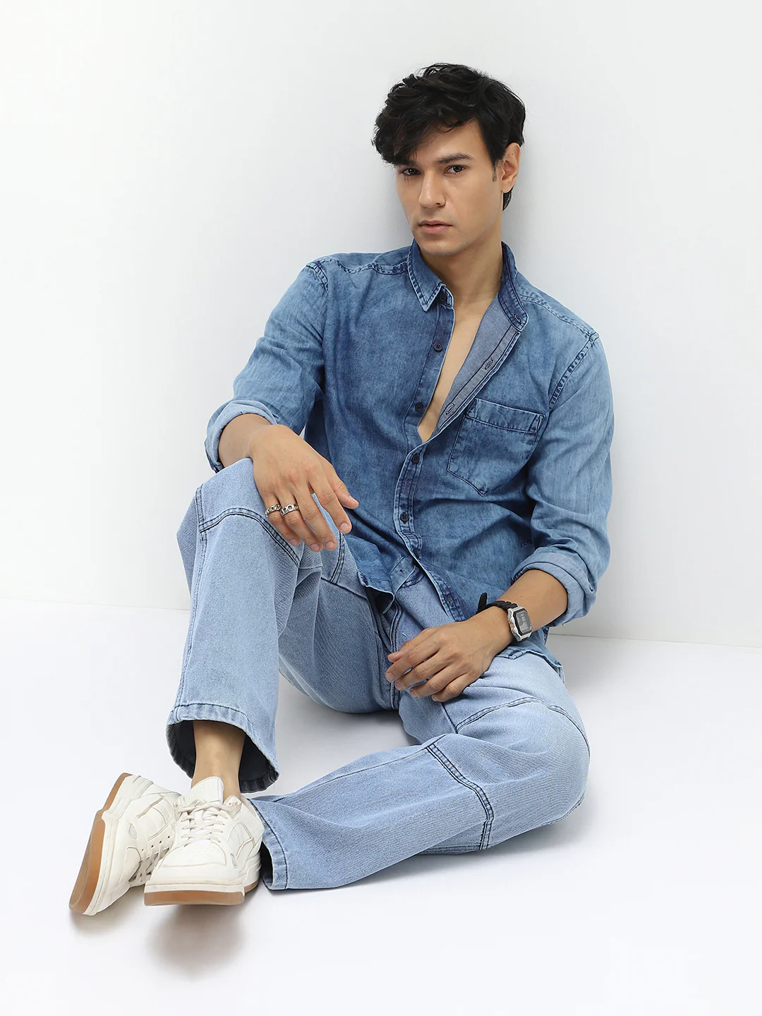Men's Light Blue Regular Fit Full Sleeve Washed Denim Shirt - Image 5