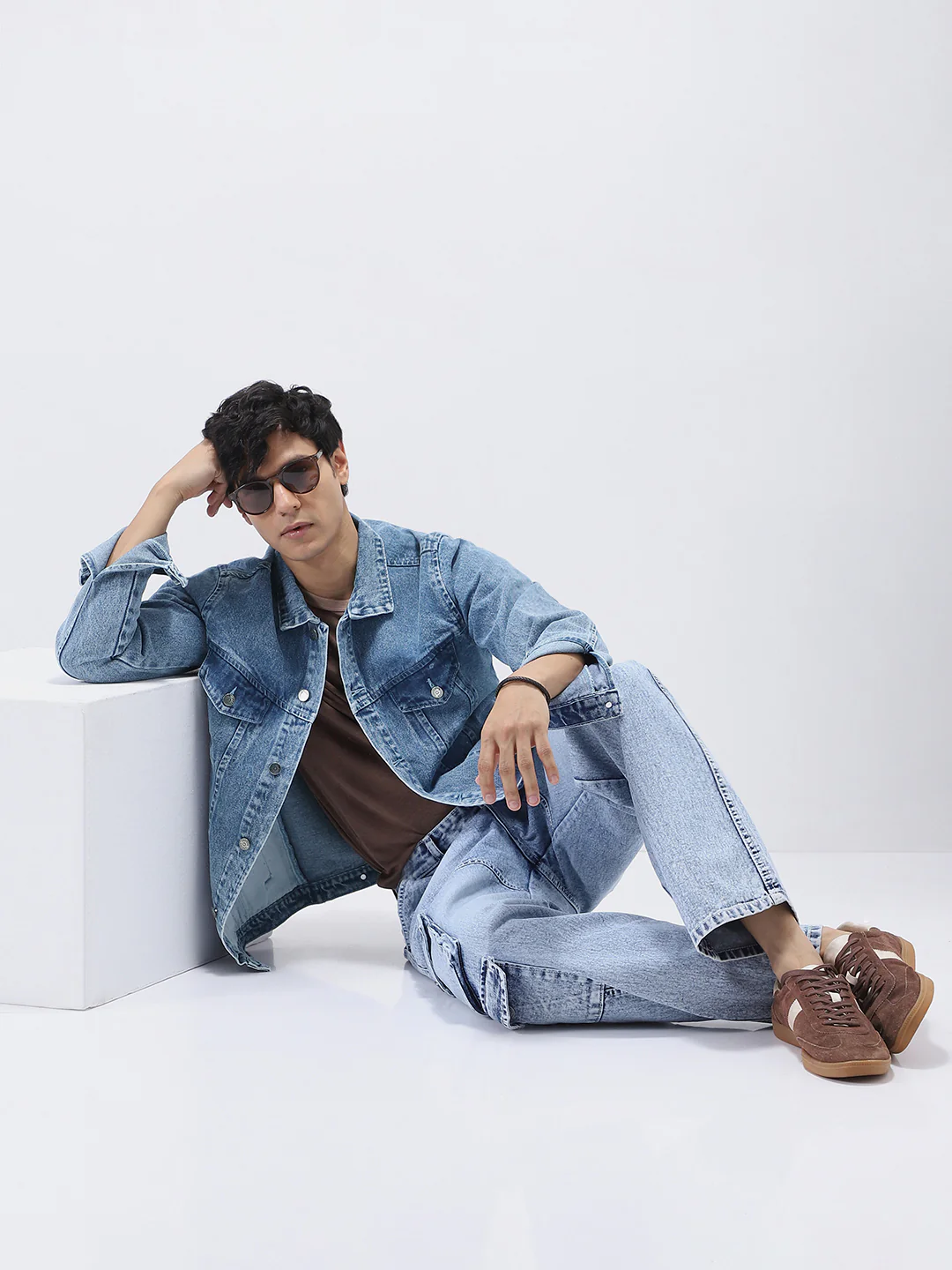 Men's Light Blue Regular Fit Washed Full Sleeve Denim Jacket - Image 6
