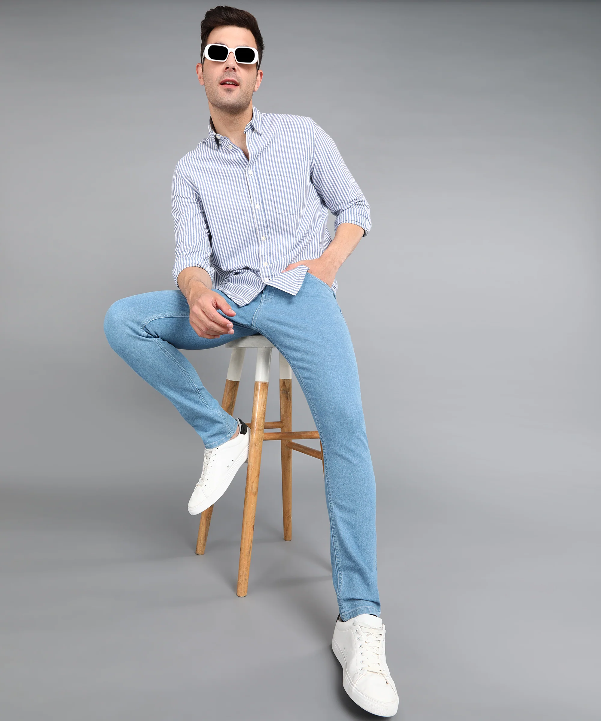 Men's Light Blue Regular Fit Washed Jeans Stretchable - Image 4