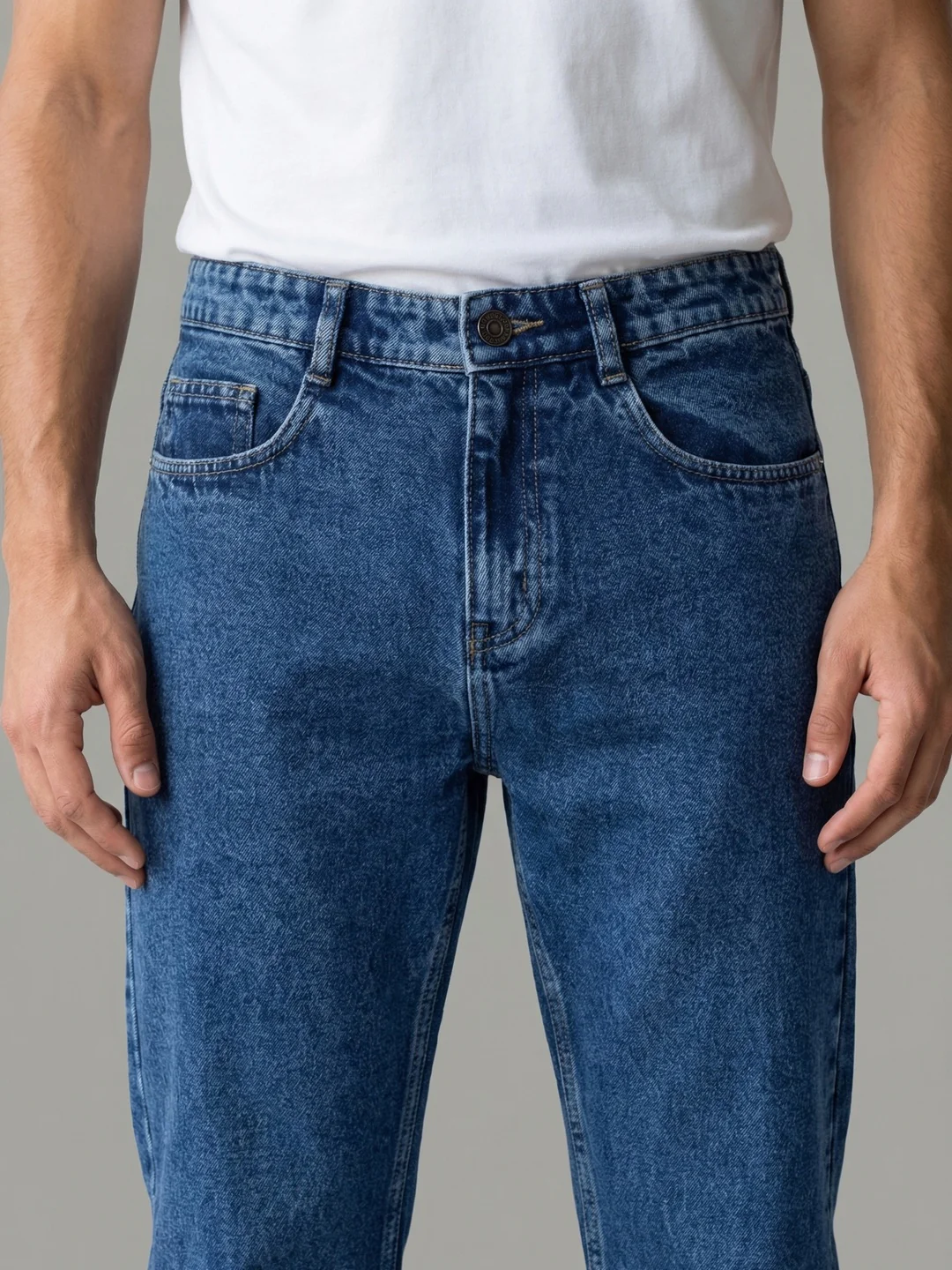 Men's Light Blue Relaxed Fit Washed Denim Jeans Non-Stretchable - Image 6