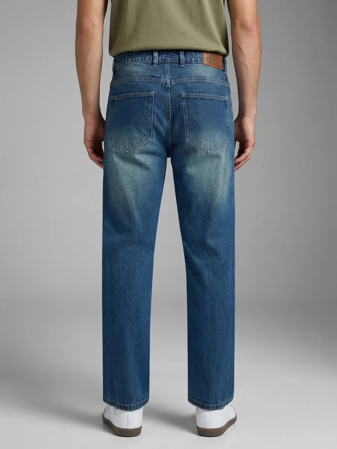 Men's Light Blue Relaxed Fit Washed Denim Jeans Non-Stretchable - Image 3