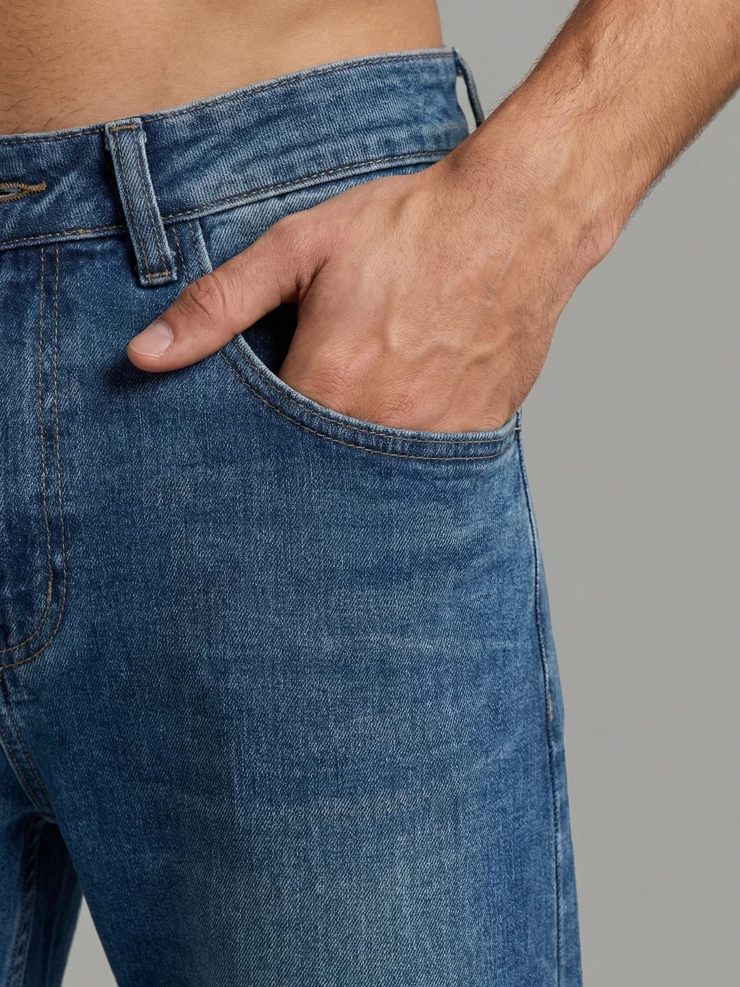 Men's Light Blue Relaxed Fit Washed Denim Jeans Non-Stretchable - Image 5
