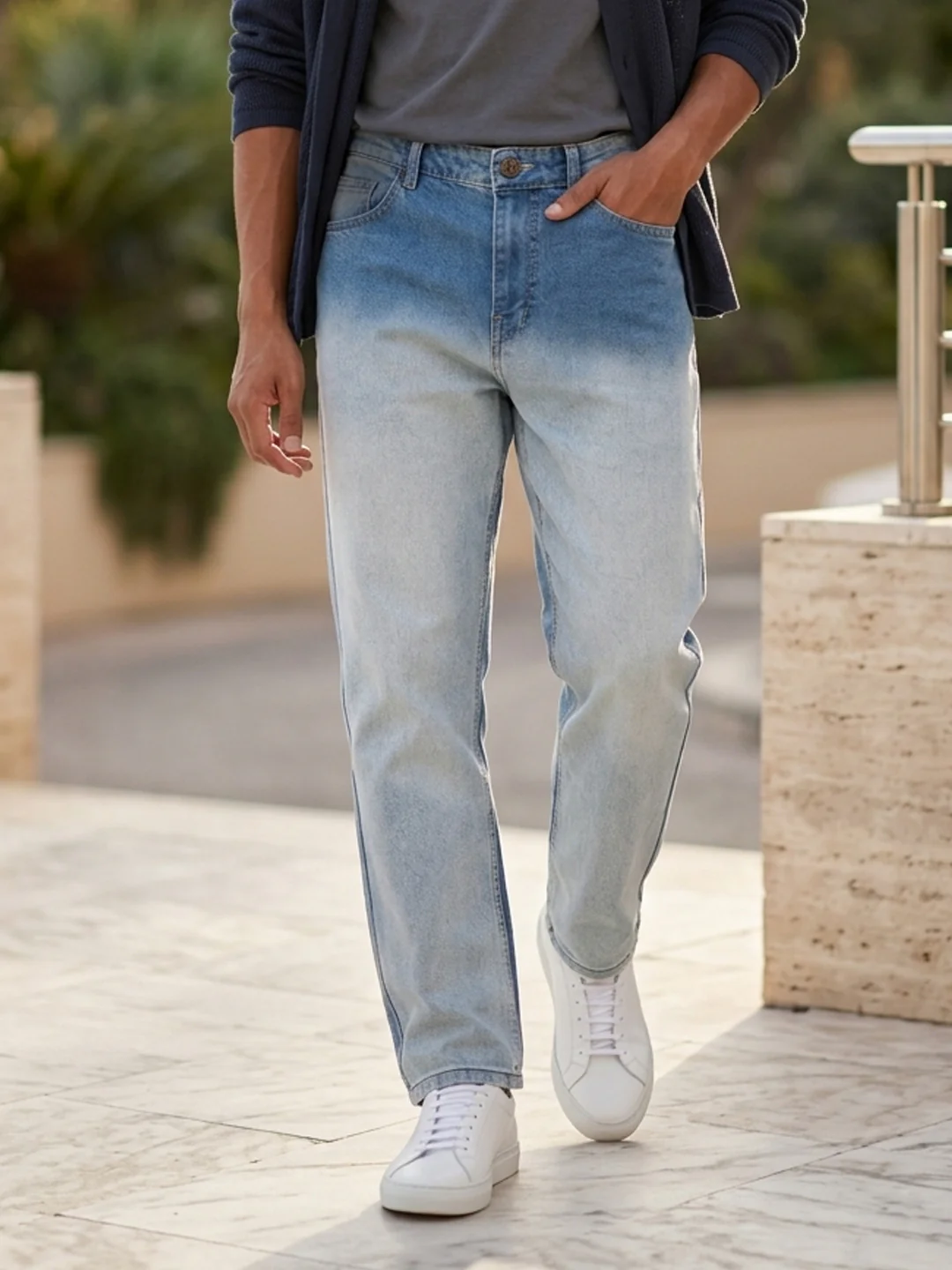 Men's Light Blue Straight Fit Heavy Washed Faded Denim Jeans Stretchable