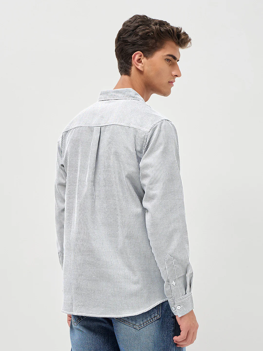 Men's Light Grey Cotton Full Sleeve Regular Fit Casual Striped Shirt - Image 4