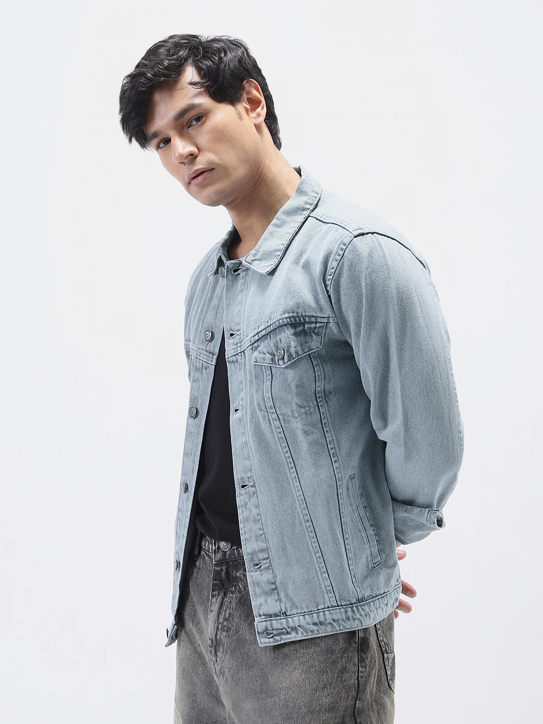 Men's Light Grey Regular Fit Washed Full Sleeve Denim Jacket - Image 4