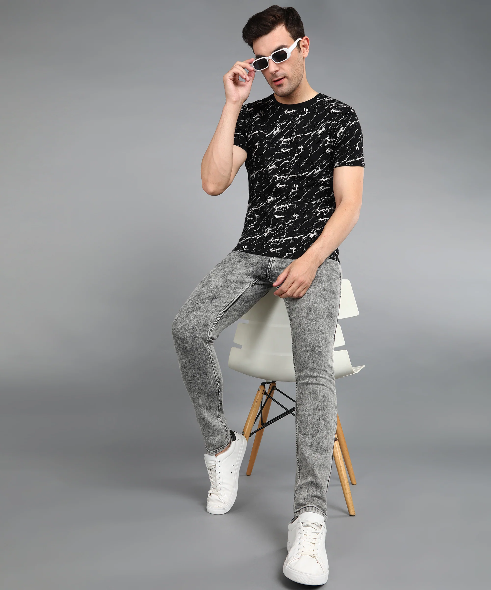 Men's Light Grey Regular Fit Washed Jeans Stretchable - Image 4