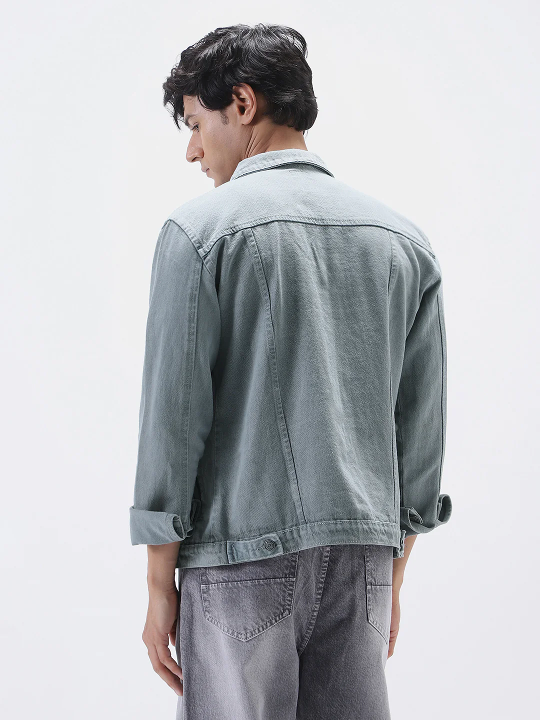 Men's Light Grey Solid Regular Fit Washed Full Sleeve Denim Jacket - Image 4