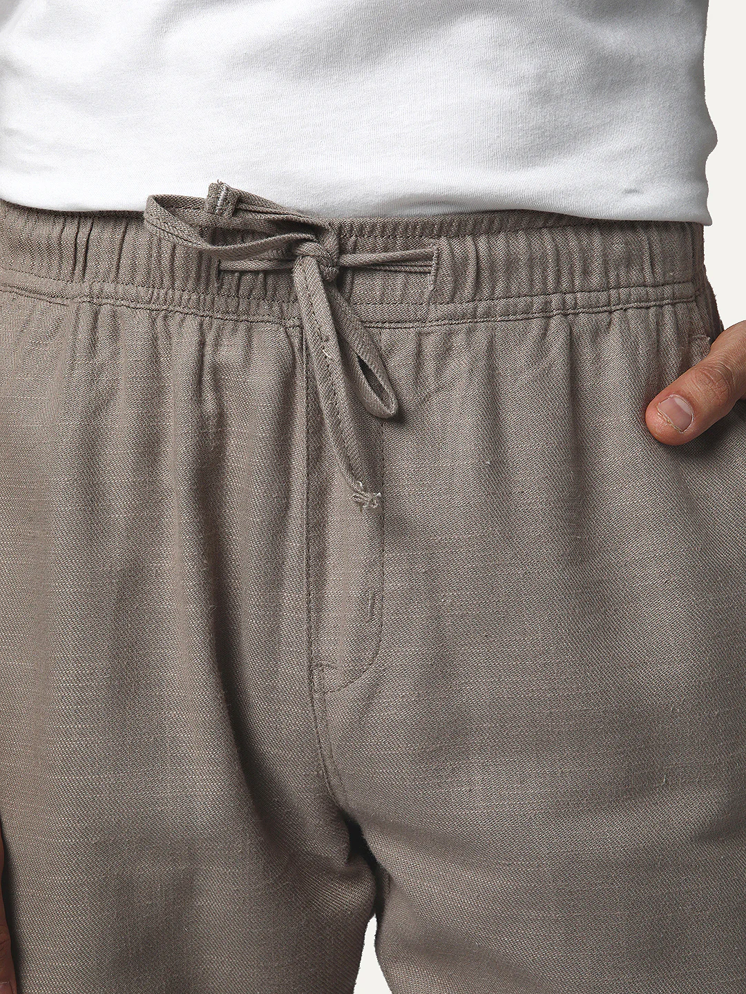 Men's Light Khaki Straight Fit Linen Cargo Pants with 6 Pockets - Image 5