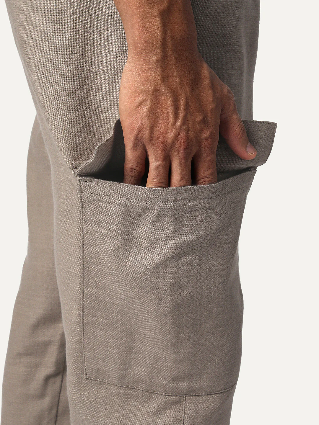 Men's Light Khaki Straight Fit Linen Cargo Pants with 6 Pockets - Image 6