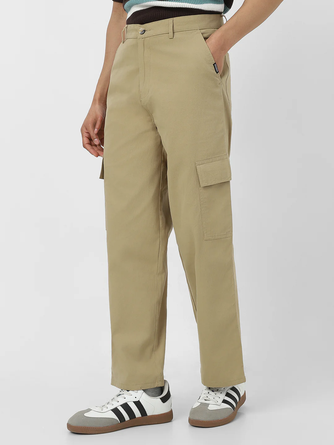 Urbano Fashion Men's Light Olive Loose Baggy Fit Solid Cargo Chino Pant with 6 Pockets Non-Stretchable - Image 3