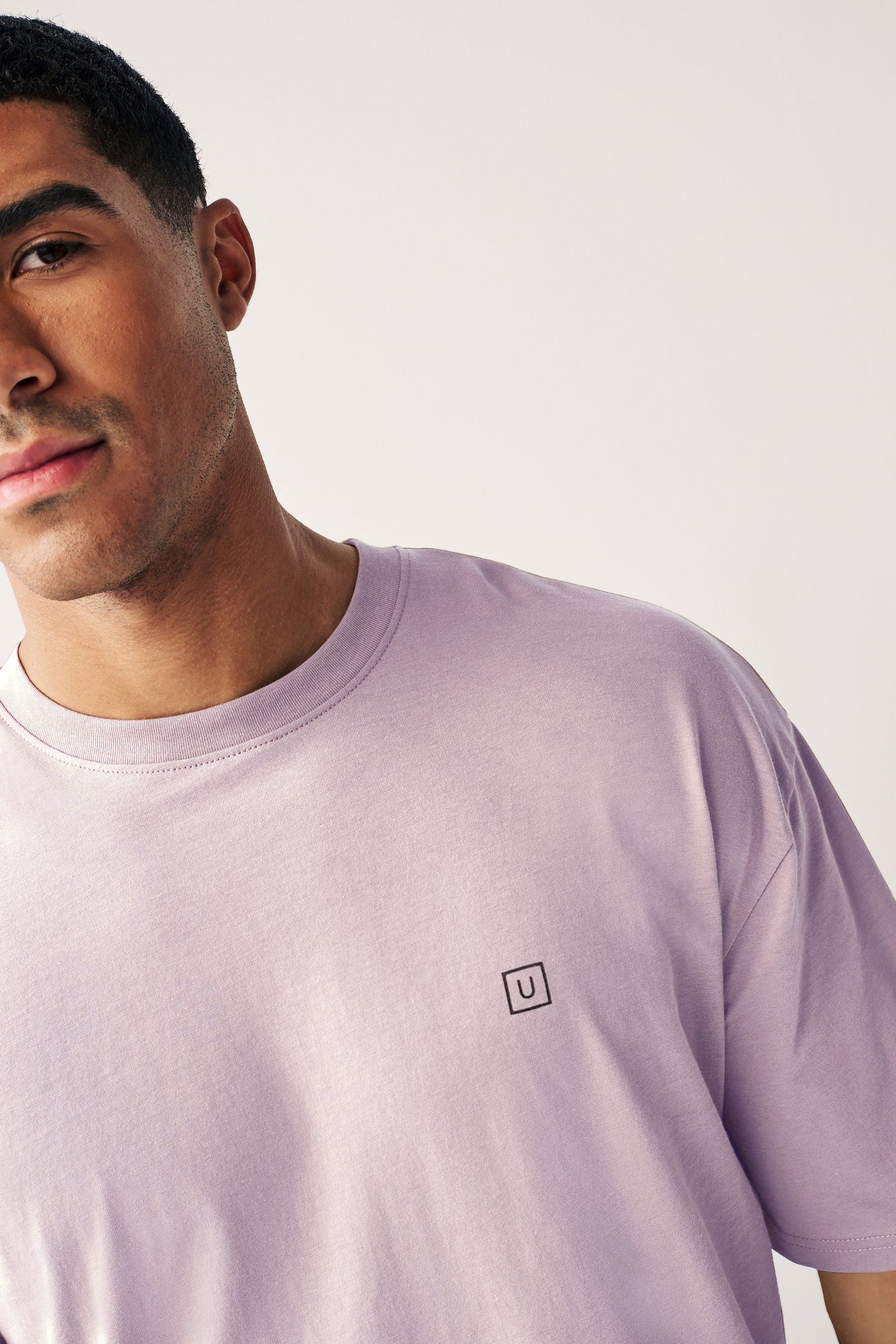 Men's Lilac Bloom Solid Round Neck Oversized Half Sleeve Cotton T-Shirt - Image 5