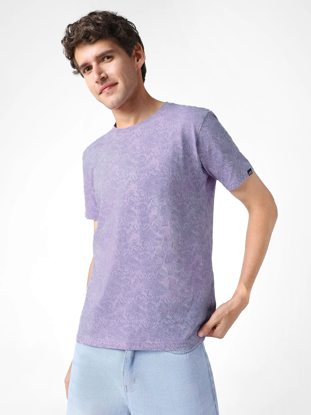 Men's Lilac Printed Half Sleeve Slim Fit Cotton T-Shirt - Image 2