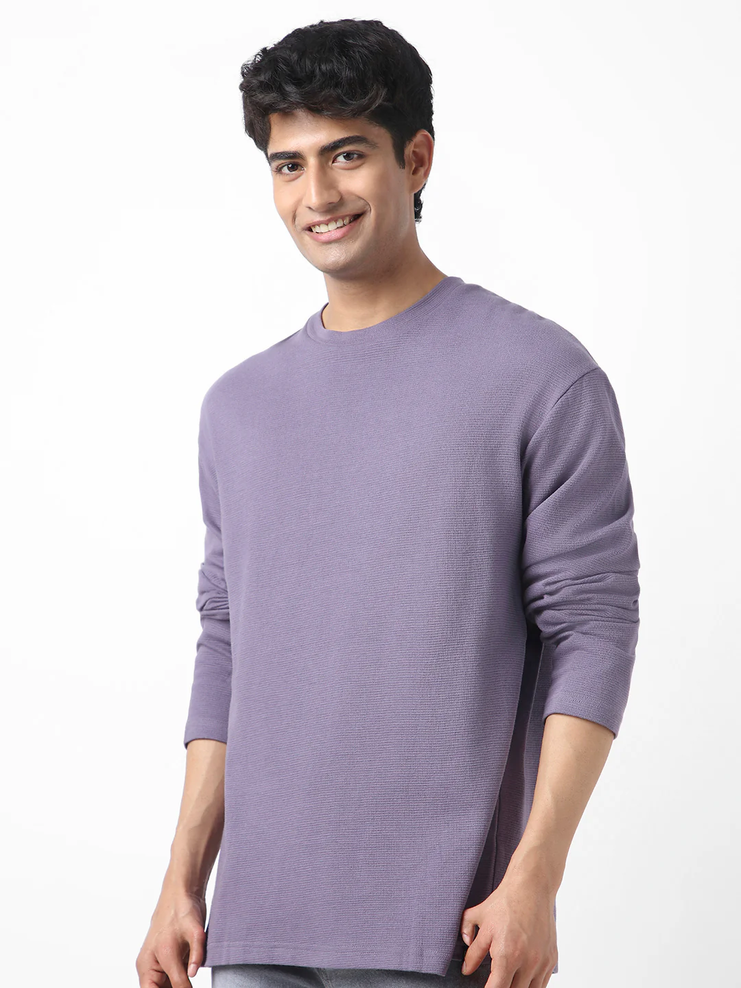 Men's Lilac Textured Round Neck Oversized Full Sleeve Cotton T-Shirt - Image 4