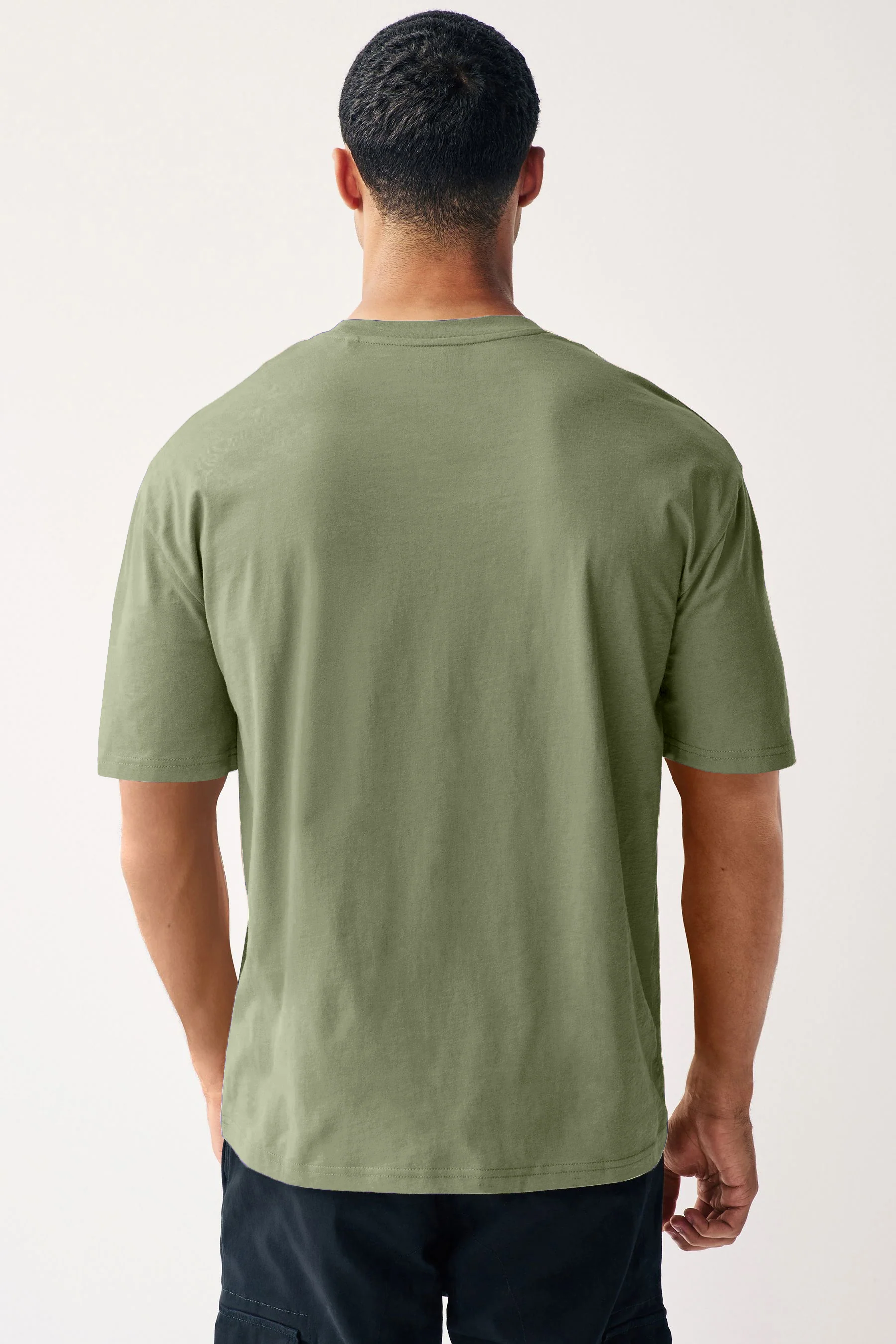 Men's Lint Green Solid Round Neck Oversized Half Sleeve Cotton T-Shirt - Image 3
