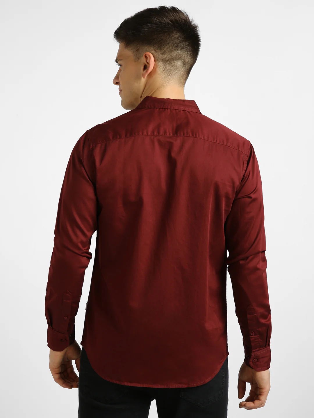 Men's Maroon Cotton Full Sleeve Slim Fit Casual Solid Shirt - Image 3