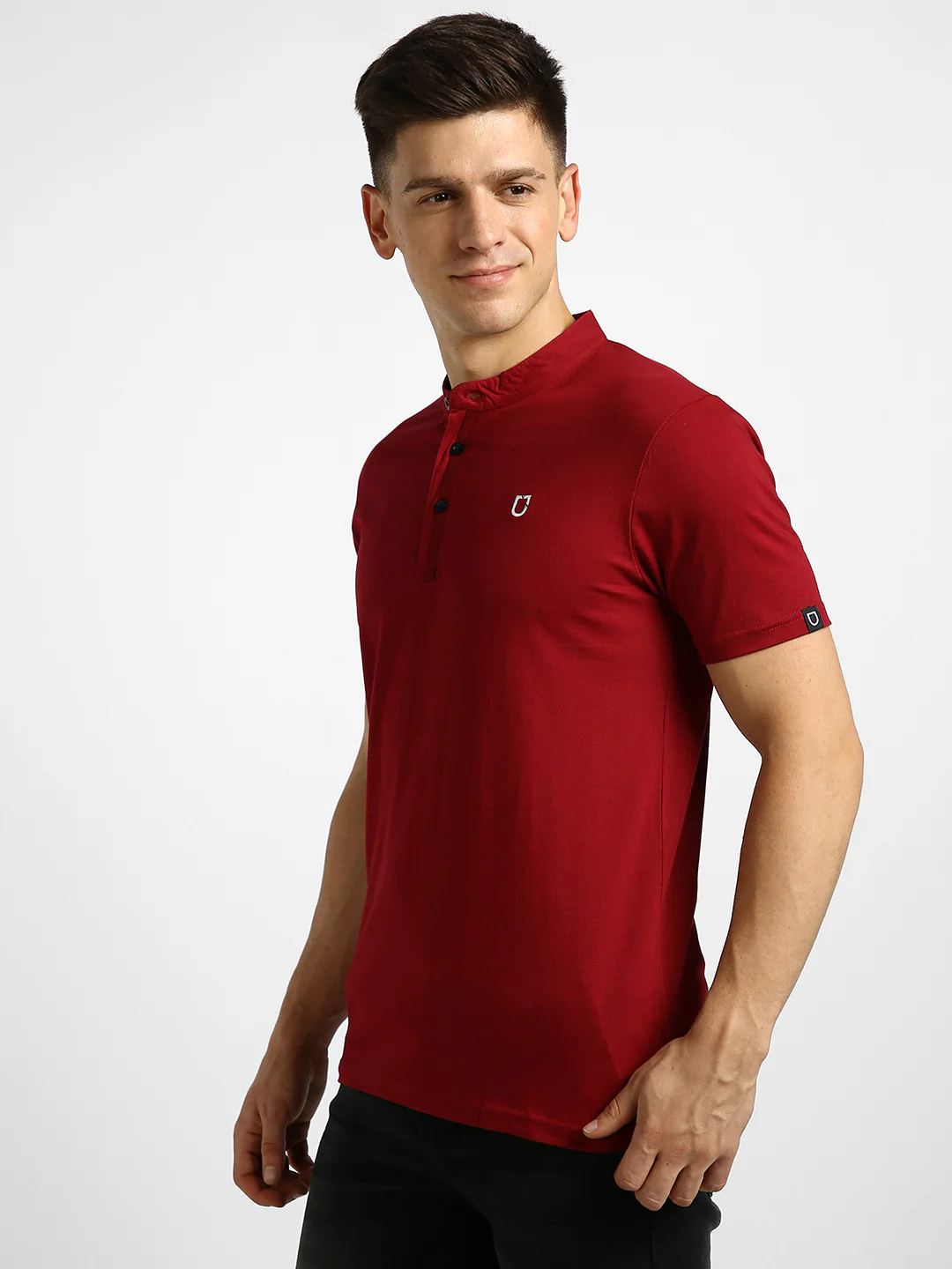 Men's Maroon Solid Mandarin Collar Slim Fit Half Sleeve Cotton T-Shirt - Image 3