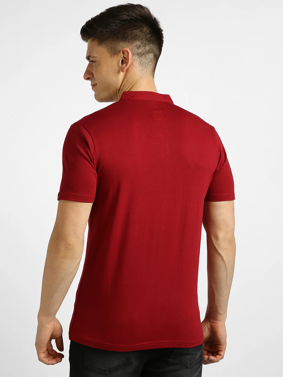 Men's Maroon Solid Mandarin Collar Slim Fit Half Sleeve Cotton T-Shirt - Image 4