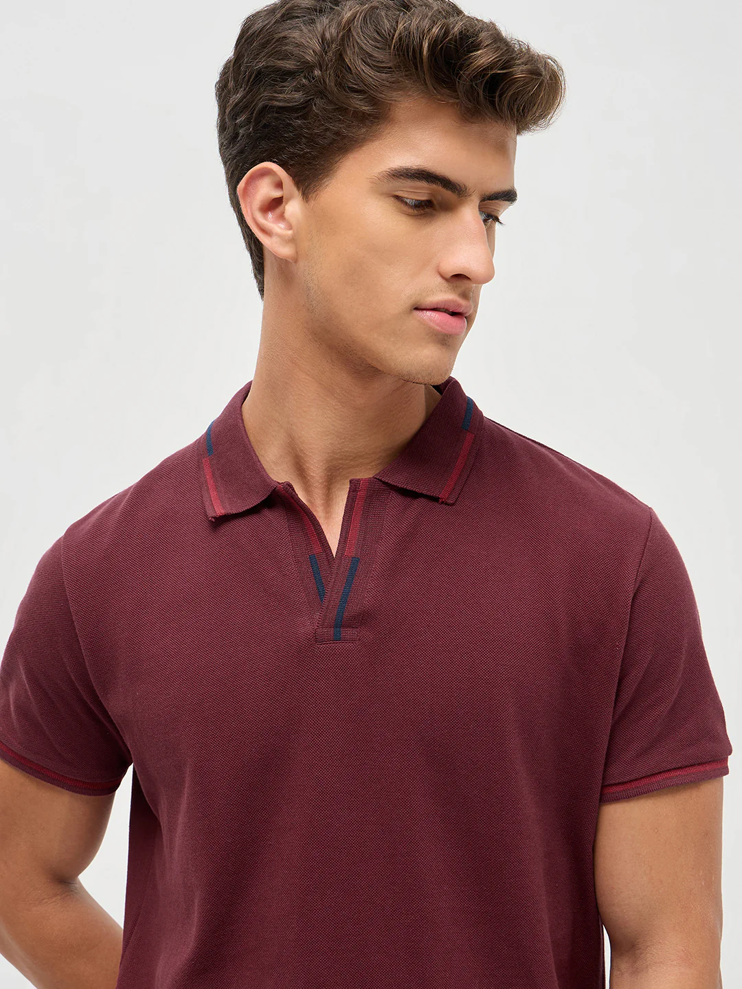Men's Maroon Solid Regular Fit Half Sleeve Cotton Polo T-Shirt - Image 5