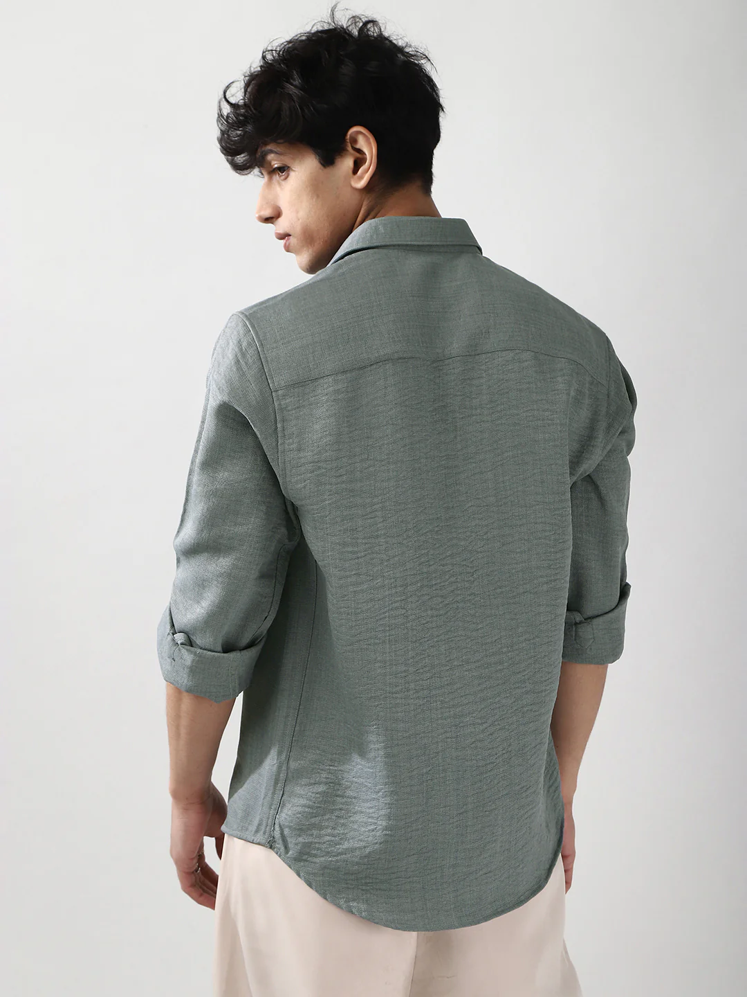 Men's Metallic Blue Linen Blend Full Sleeve Relaxed Fit Casual Solid Shirt - Image 4
