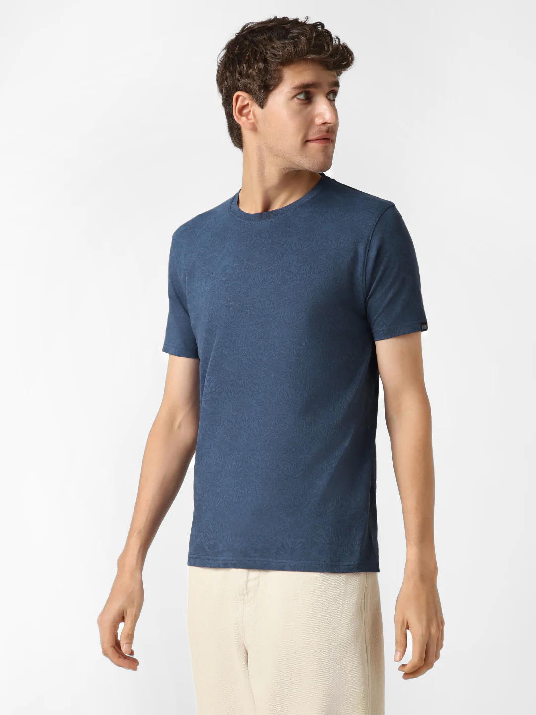 Men's Mood Indigo Printed Half Sleeve Slim Fit Cotton T-Shirt - Image 3