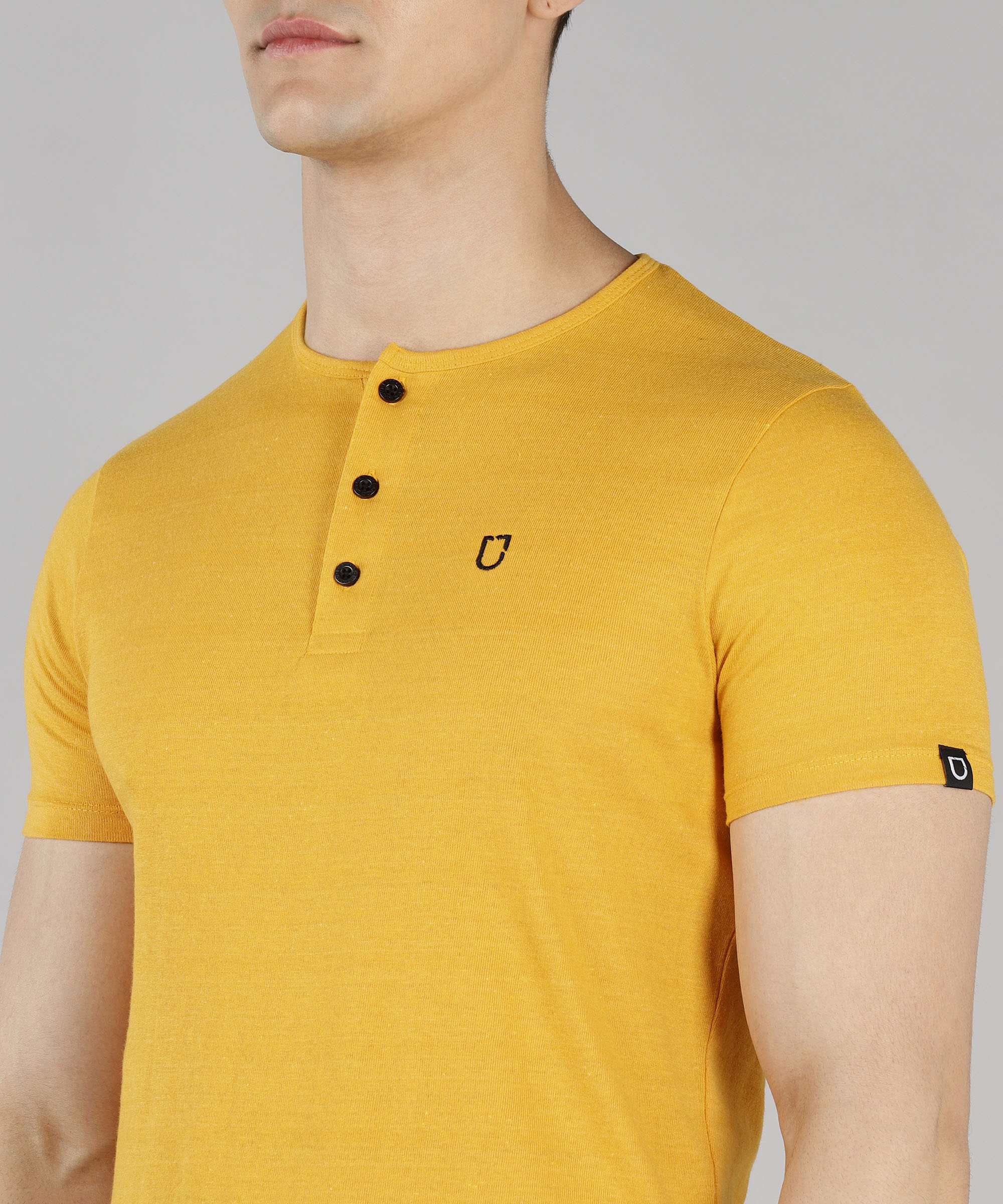 Men's Mustard Melange Solid Henley Neck Slim Fit Cotton T-Shirt - Image 4