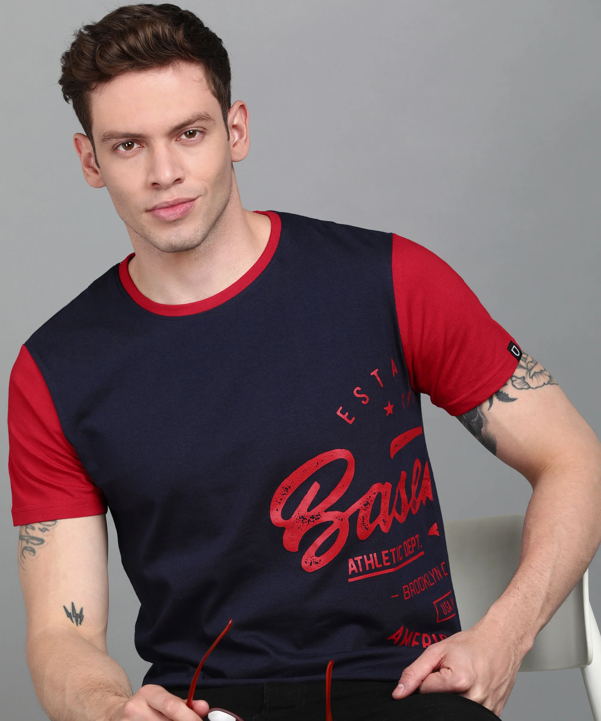 Urbano Fashion Men's Navy Blue, Red Graphic Printed Round Neck Half Sleeve Slim Fit Cotton T-Shirt - Image 4