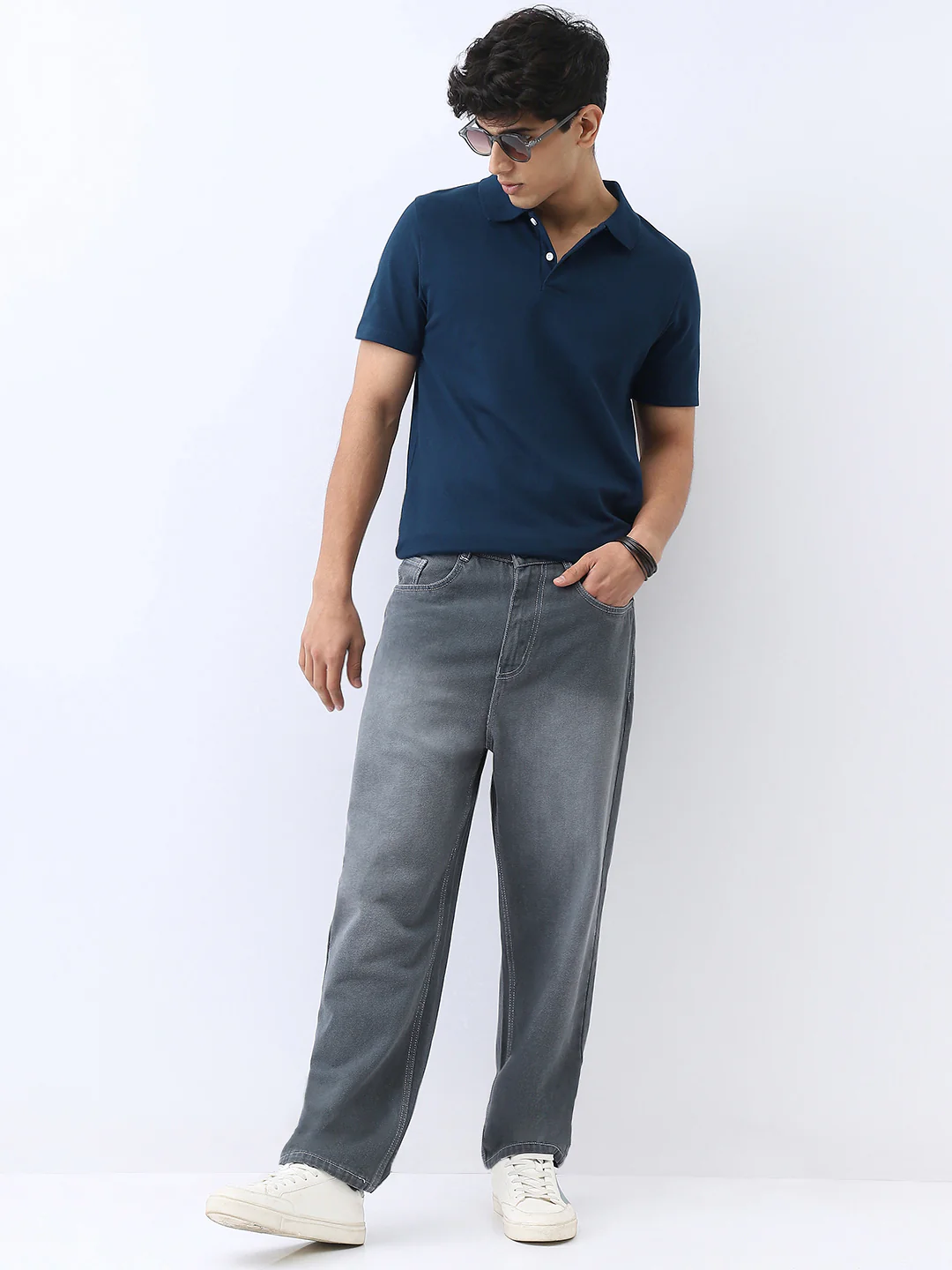 Men's Navy Solid Regular Fit Half Sleeve Cotton Polo T-Shirt - Image 4