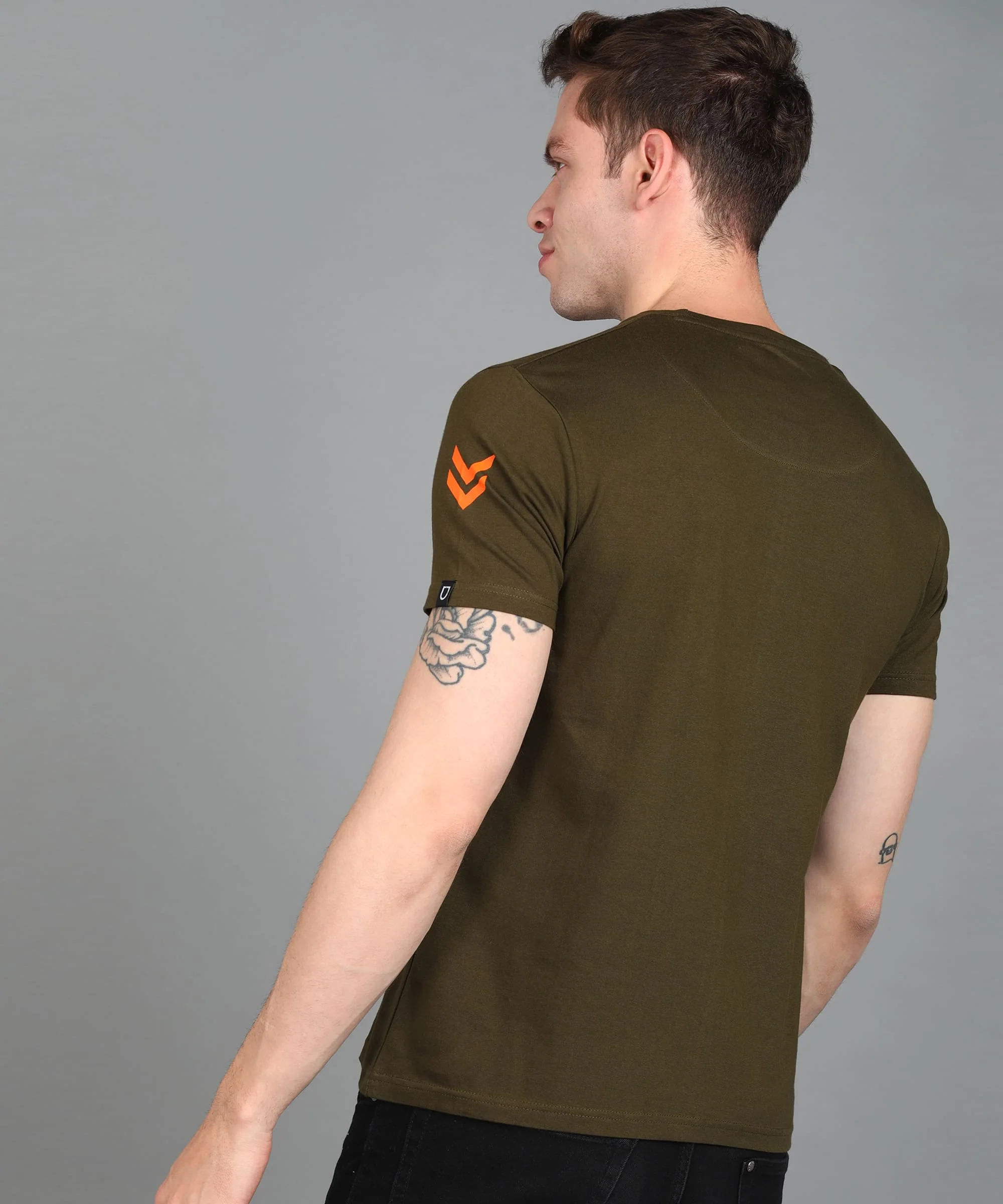 Urbano Fashion Men's Olive Graphic Printed Round Neck Half Sleeve Slim Fit Cotton T-Shirt - Image 3