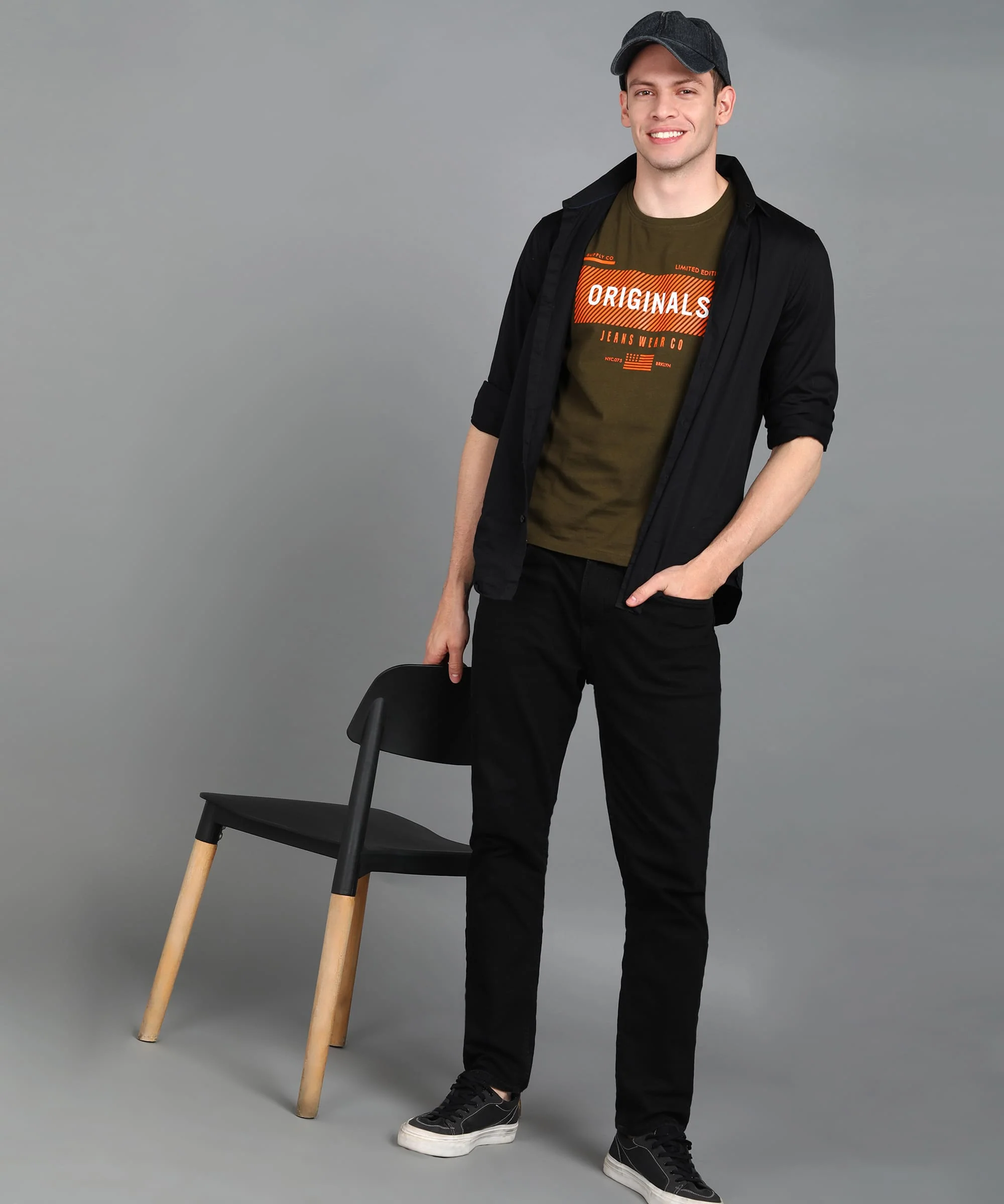 Urbano Fashion Men's Olive Graphic Printed Round Neck Half Sleeve Slim Fit Cotton T-Shirt - Image 4