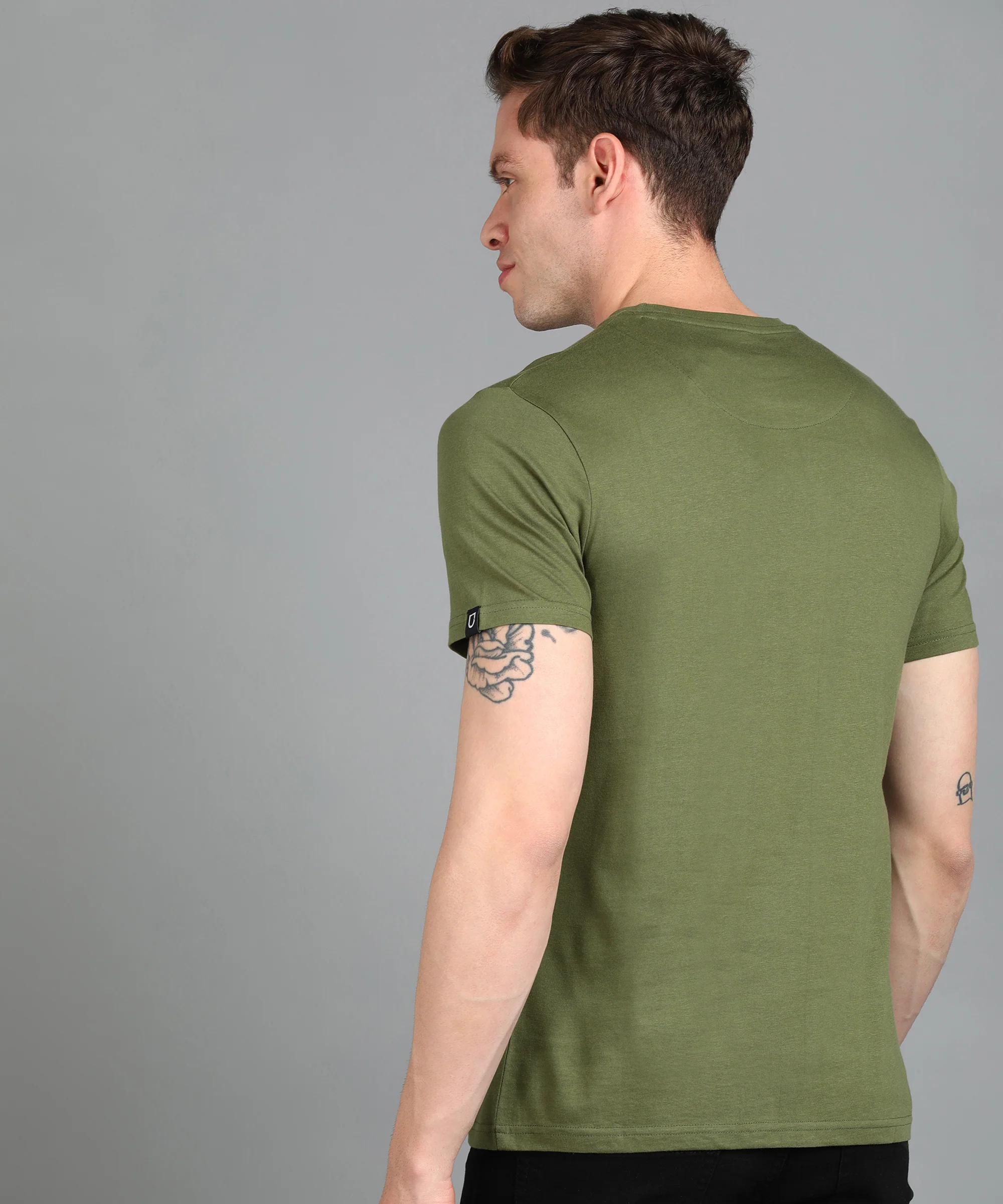 Urbano Fashion Men's Olive Graphic Printed Round Neck Half Sleeve Slim Fit Cotton T-Shirt - Image 3