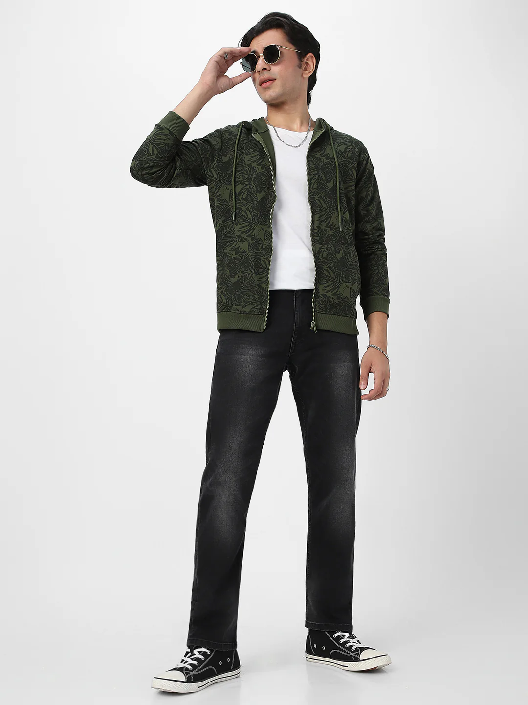 Men's Olive Green Regular Fit Printed Full Sleeve Winterwear Hooded Sweatshirt - Image 5