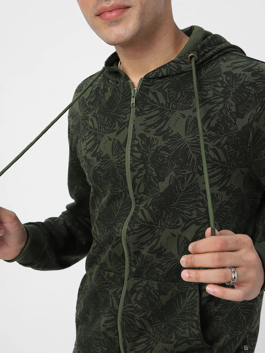 Men's Olive Green Regular Fit Printed Full Sleeve Winterwear Hooded Sweatshirt - Image 6