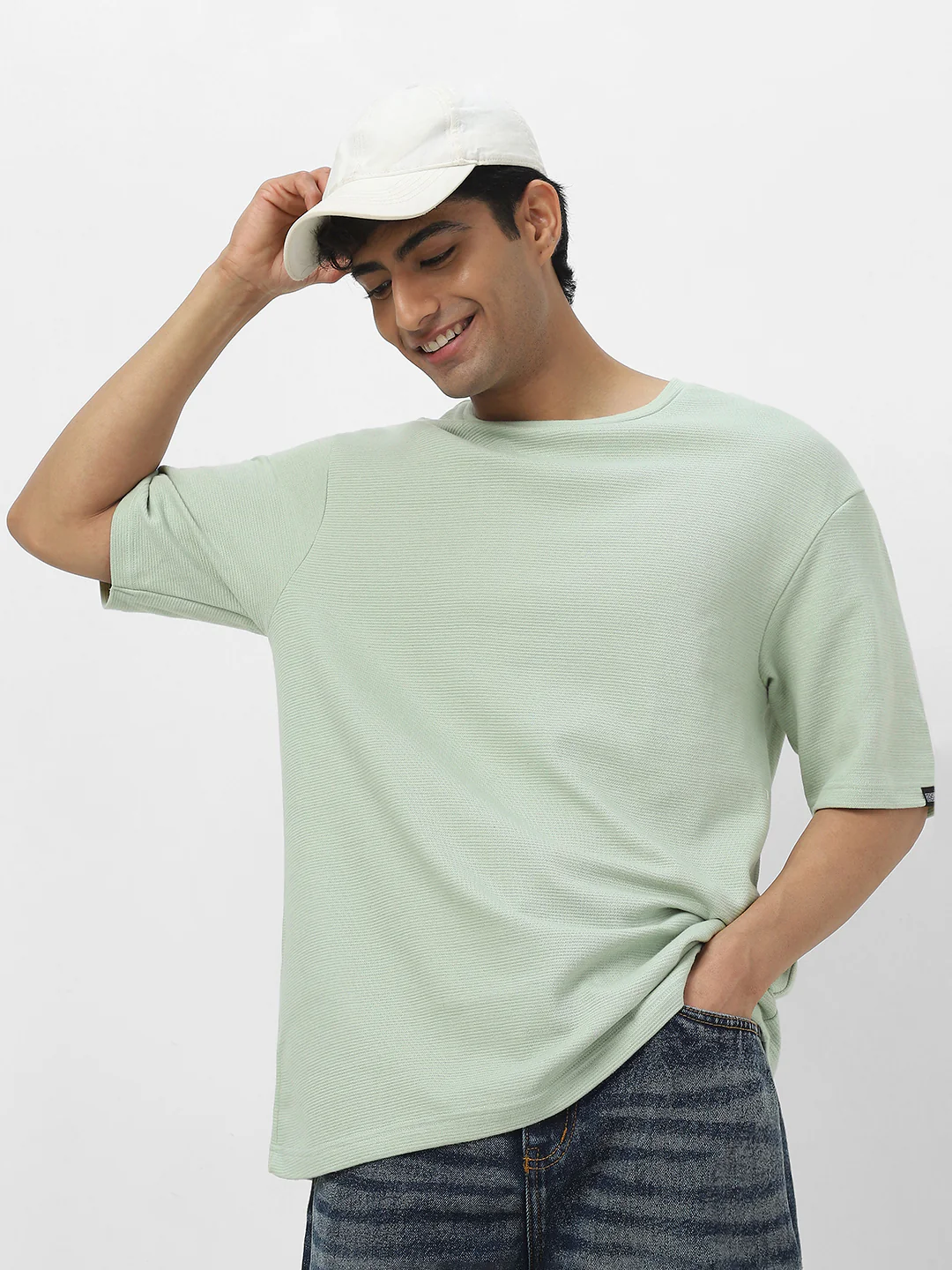 Men's Pastel Green Textured Round Neck Oversized Half Sleeve Cotton T-Shirt - Image 2