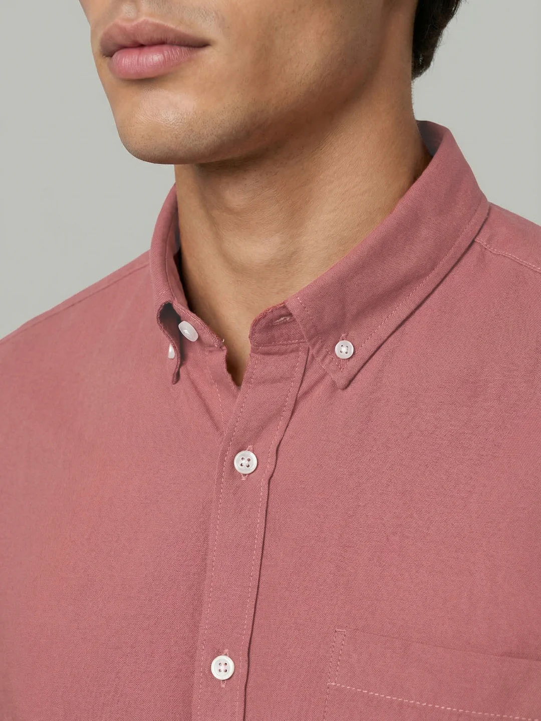 Men's Peach Cotton Full Sleeve Regular Fit Solid Oxford Shirt With Button-Down Collar - Image 5