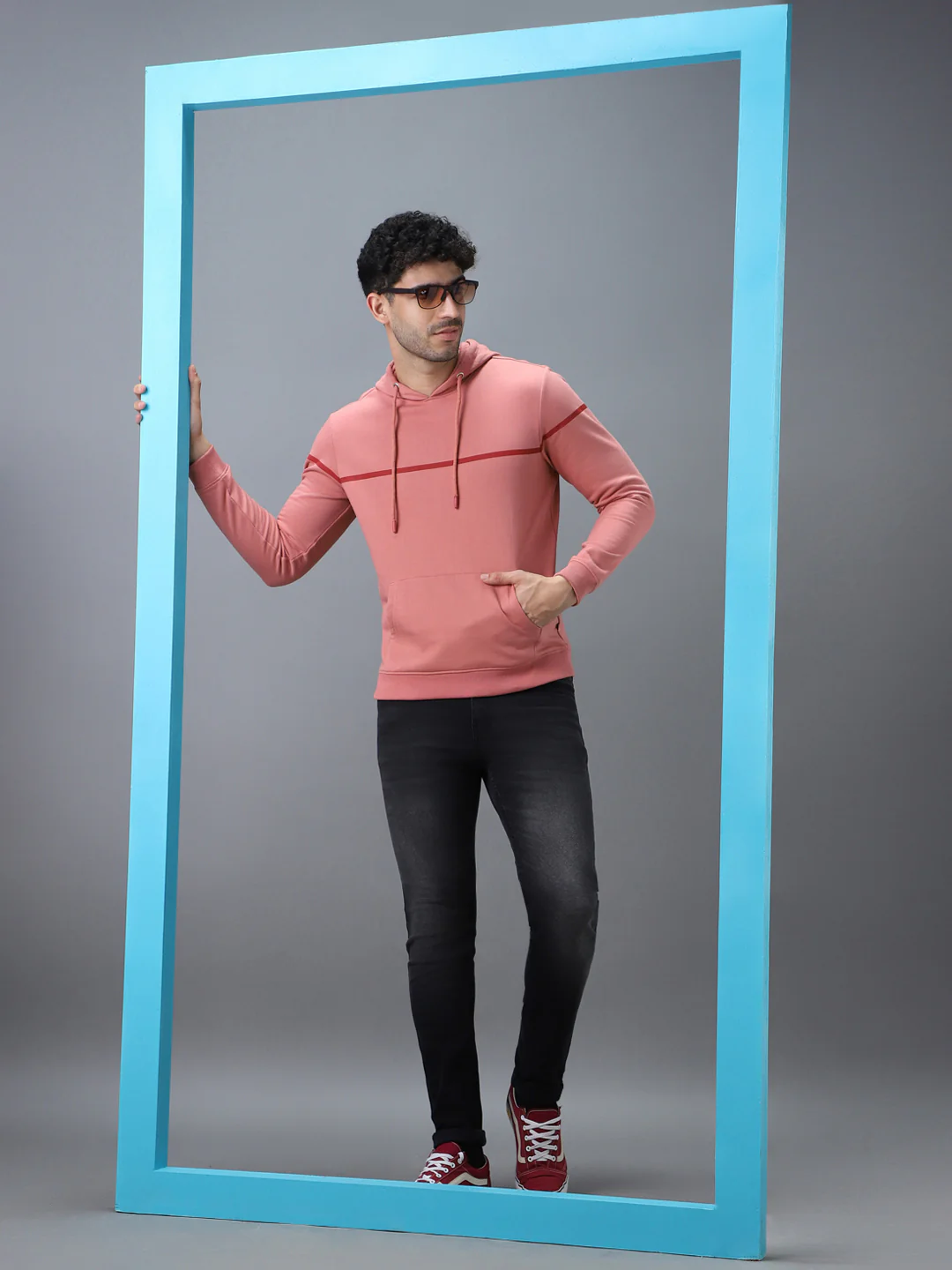 Men's Pink Cotton Solid Hooded Neck Sweatshirt - Image 4