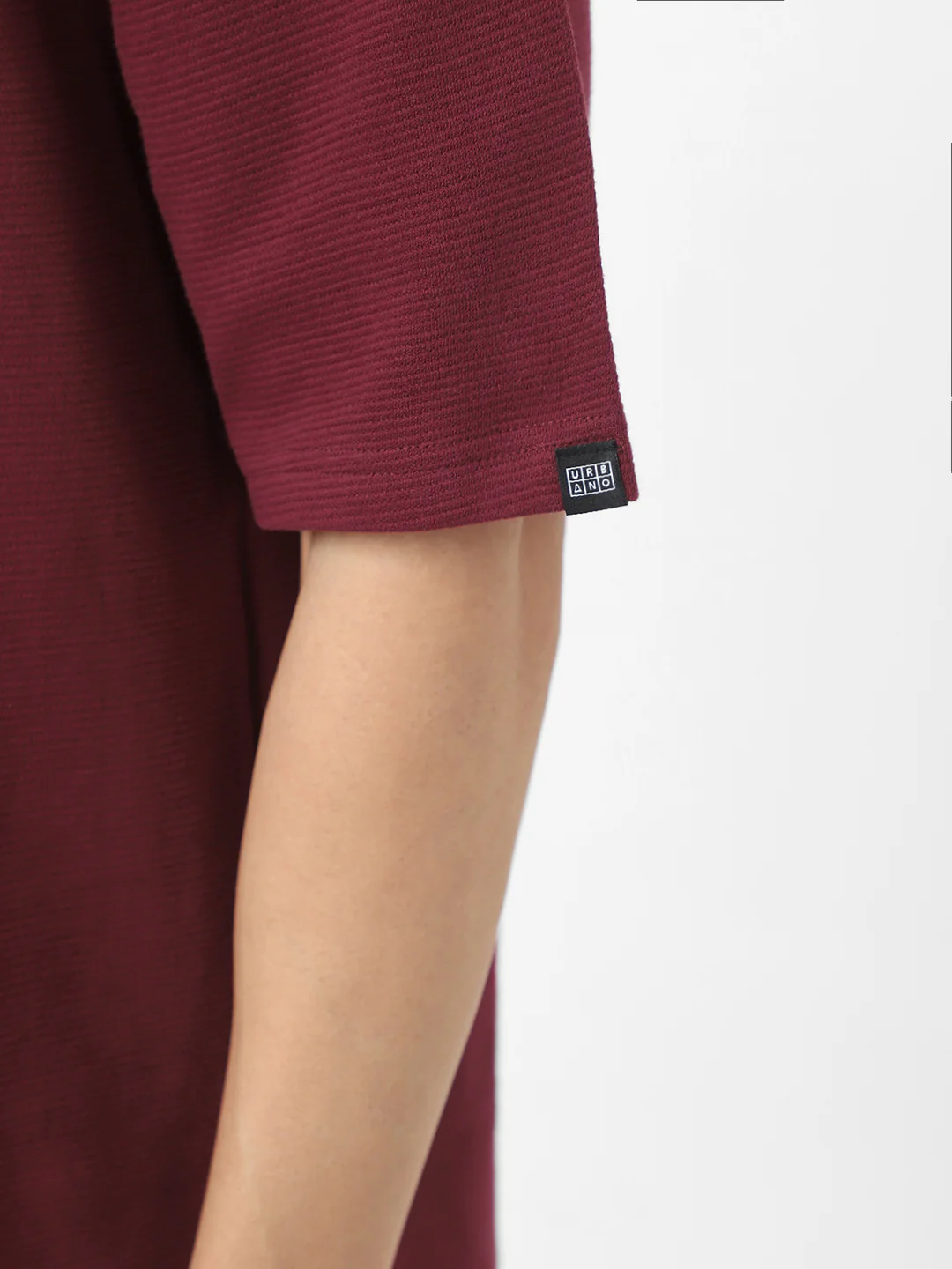Men's Plum Textured Round Neck Oversized Half Sleeve Cotton T-Shirt - Image 7