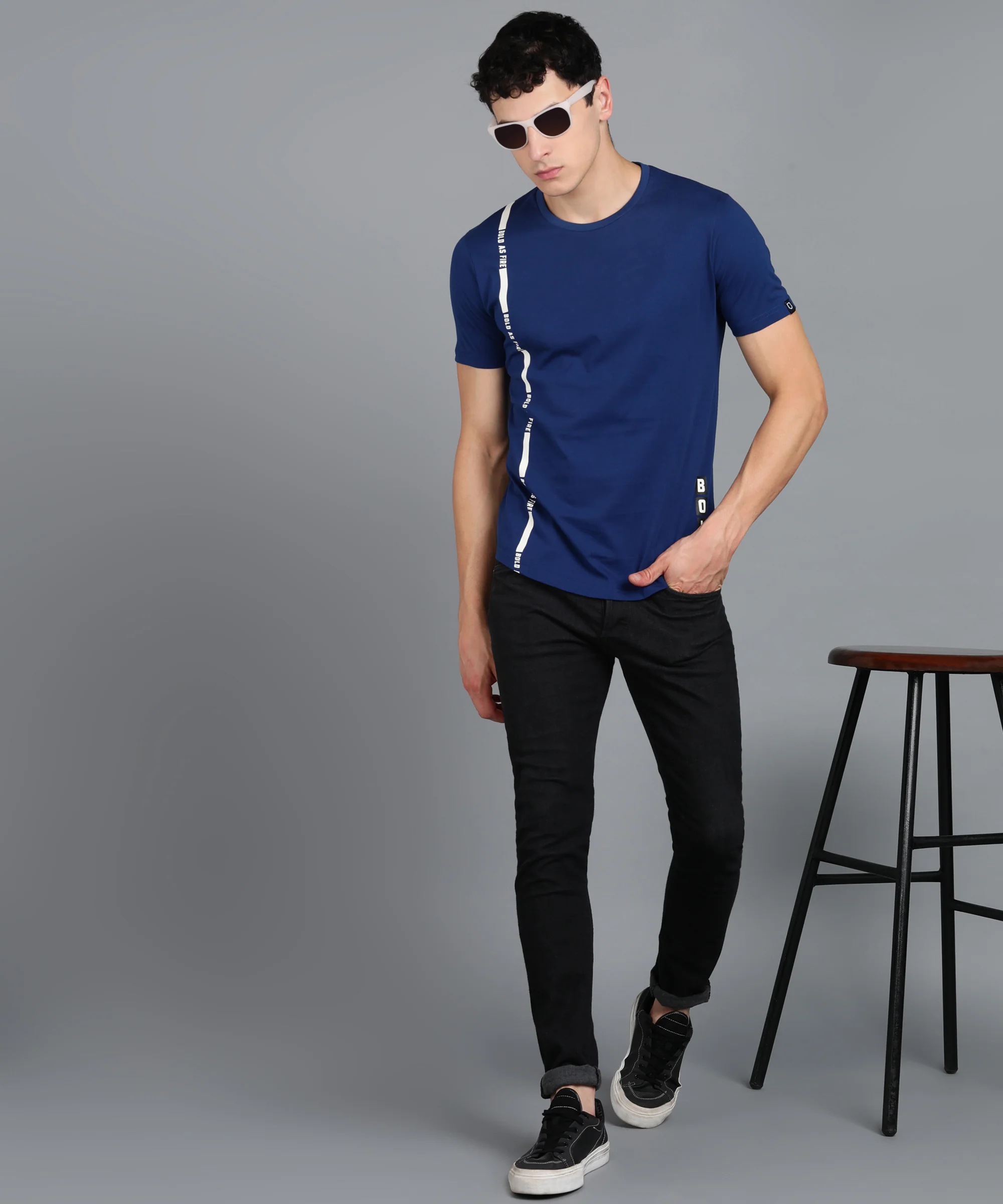 Men's Printed Dark Blue Round Neck Half Sleeve Slim Fit Cotton T-Shirt - Image 4