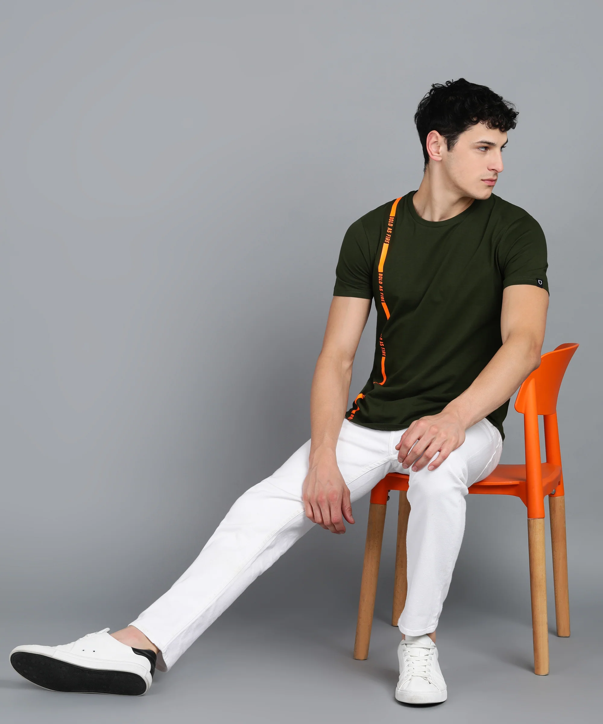 Men's Printed Olive Round Neck Half Sleeve Slim Fit Cotton T-Shirt - Image 4
