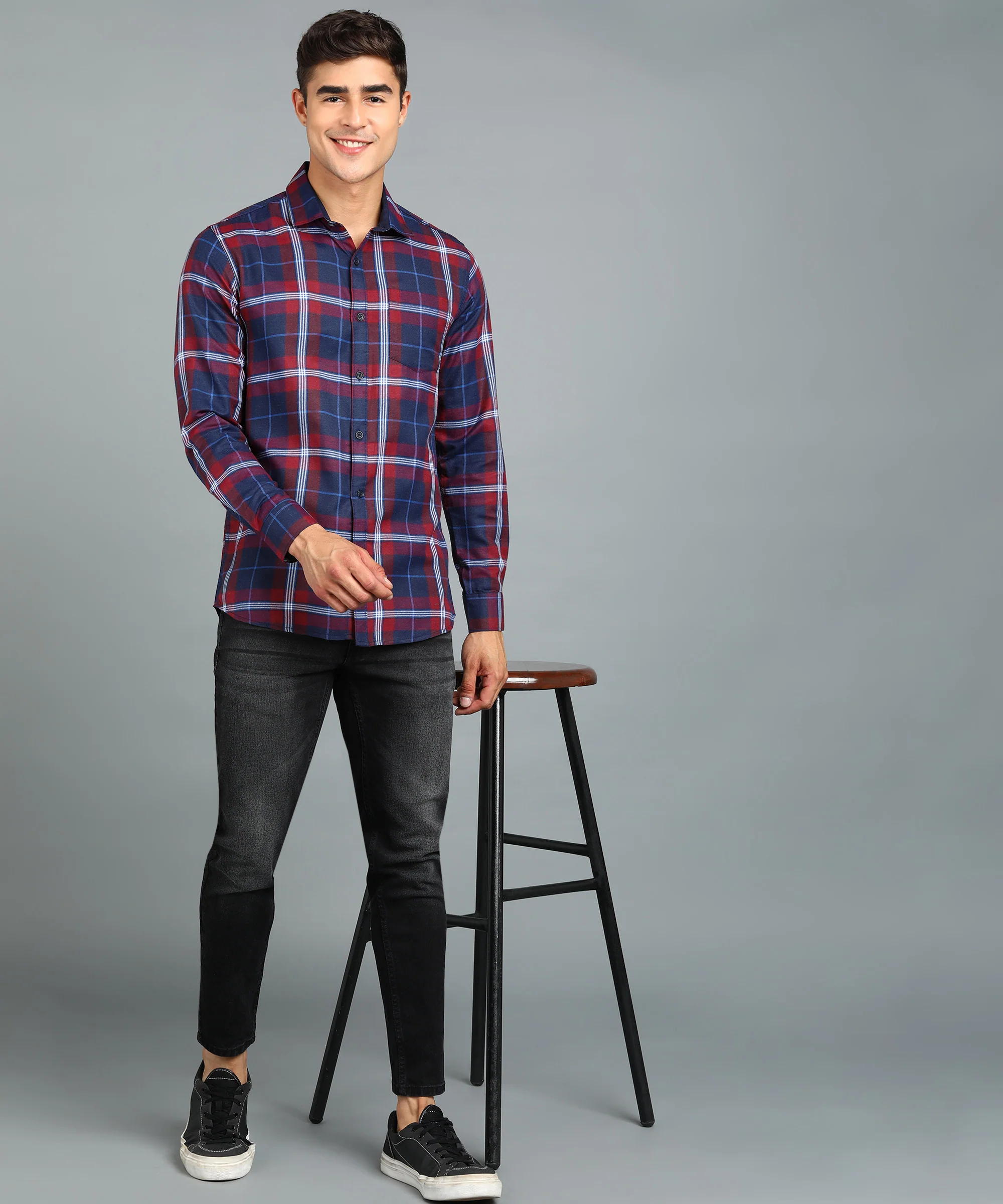 Men's Red Cotton Full Sleeve Slim Fit Casual Checkered Shirt - Image 4