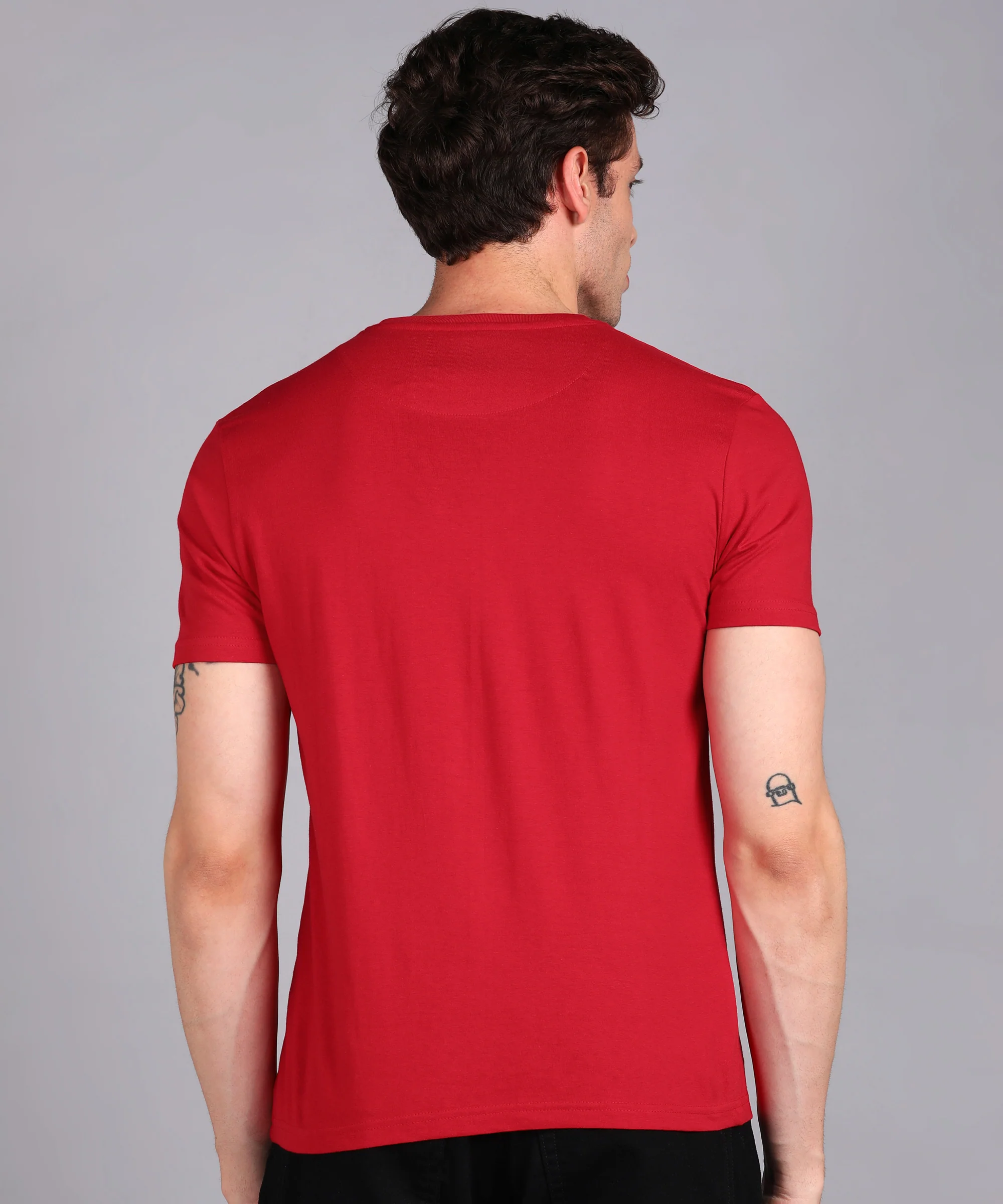 Urbano Fashion Men's Red Graphic Printed Round Neck Half Sleeve Slim Fit Cotton T-Shirt - Image 3