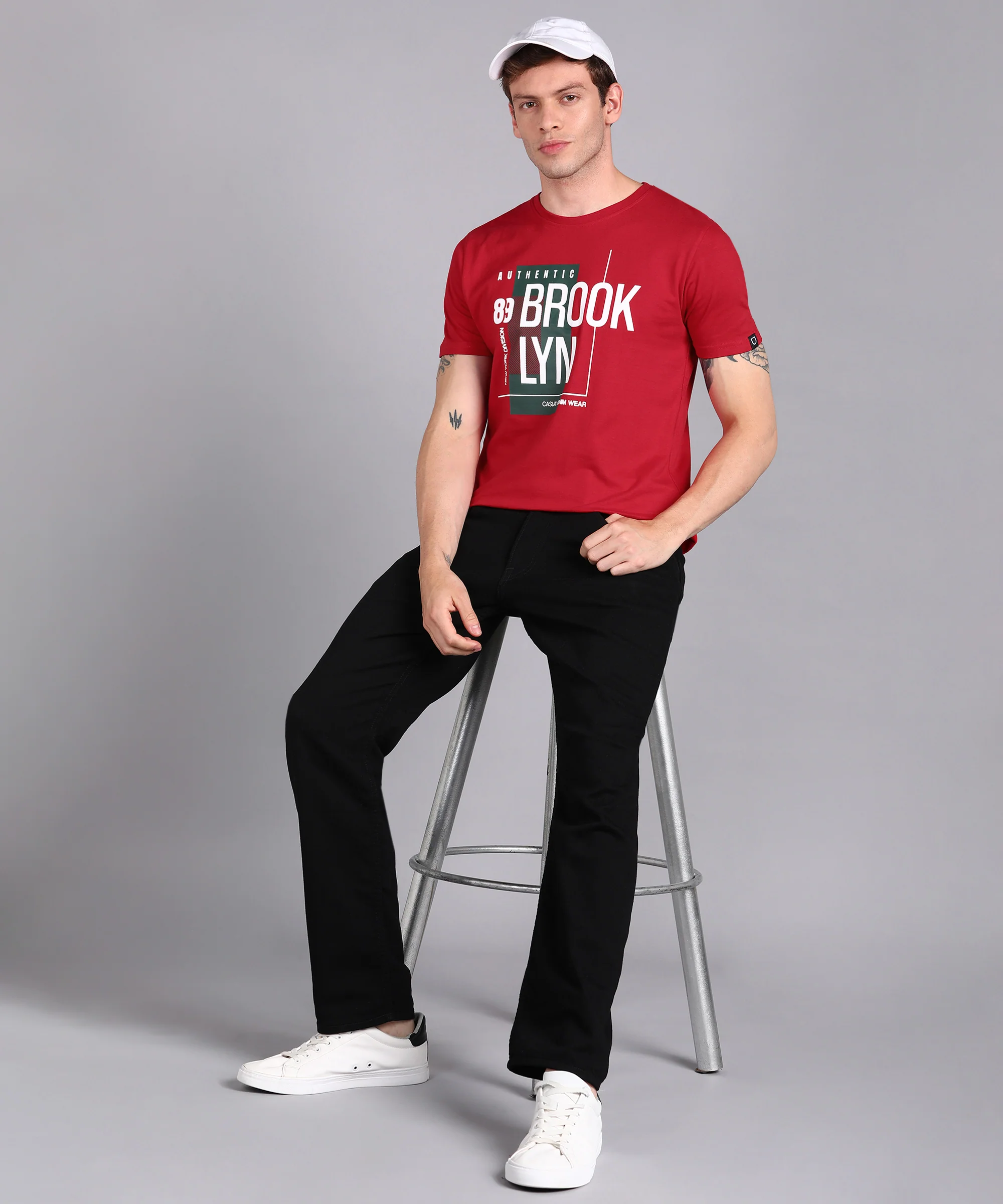 Urbano Fashion Men's Red Graphic Printed Round Neck Half Sleeve Slim Fit Cotton T-Shirt - Image 4