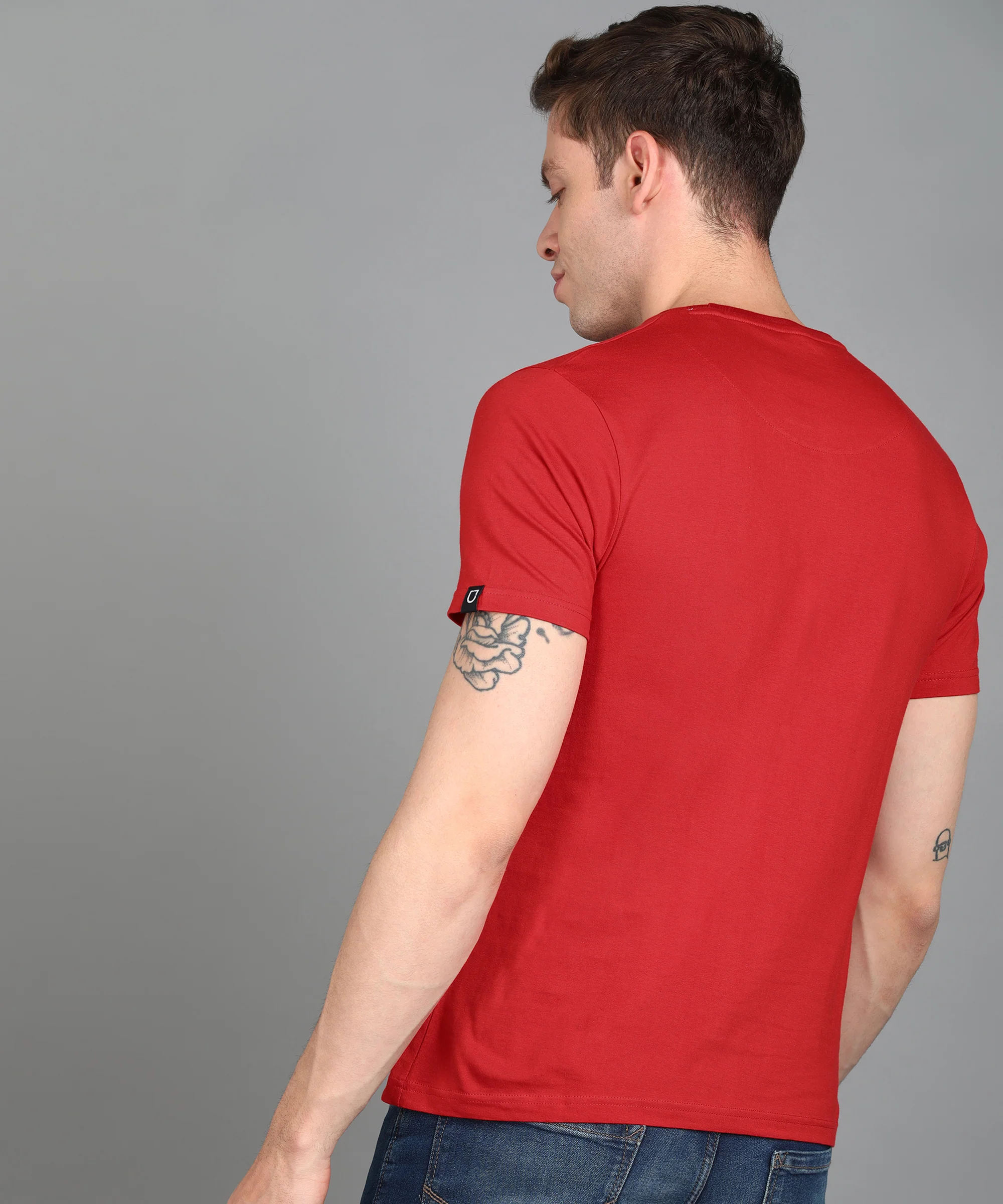 Urbano Fashion Men's Red Graphic Printed Round Neck Half Sleeve Slim Fit Cotton T-Shirt - Image 3