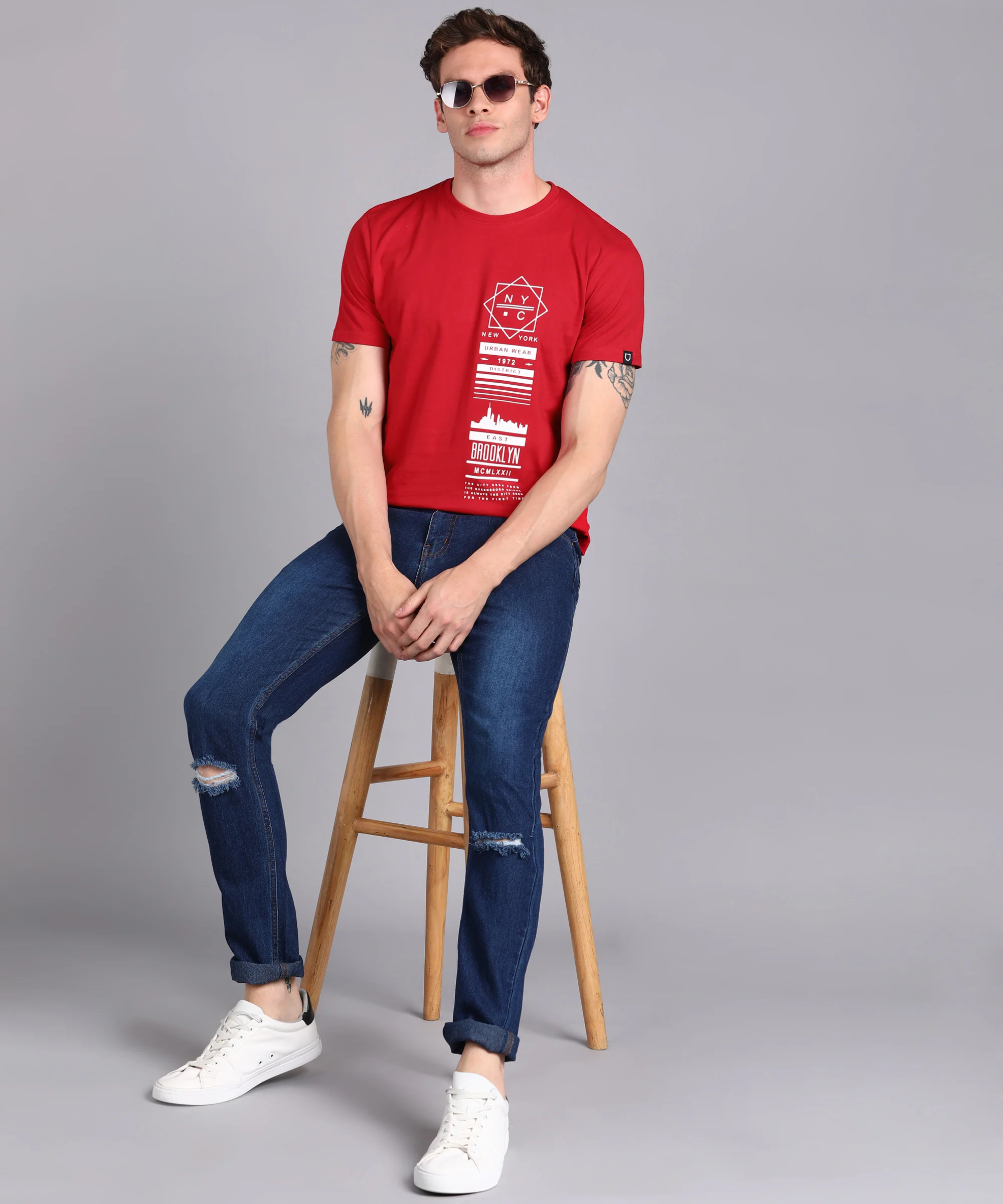 Urbano Fashion Men's Red Graphic Printed Round Neck Half Sleeve Slim Fit Cotton T-Shirt - Image 4