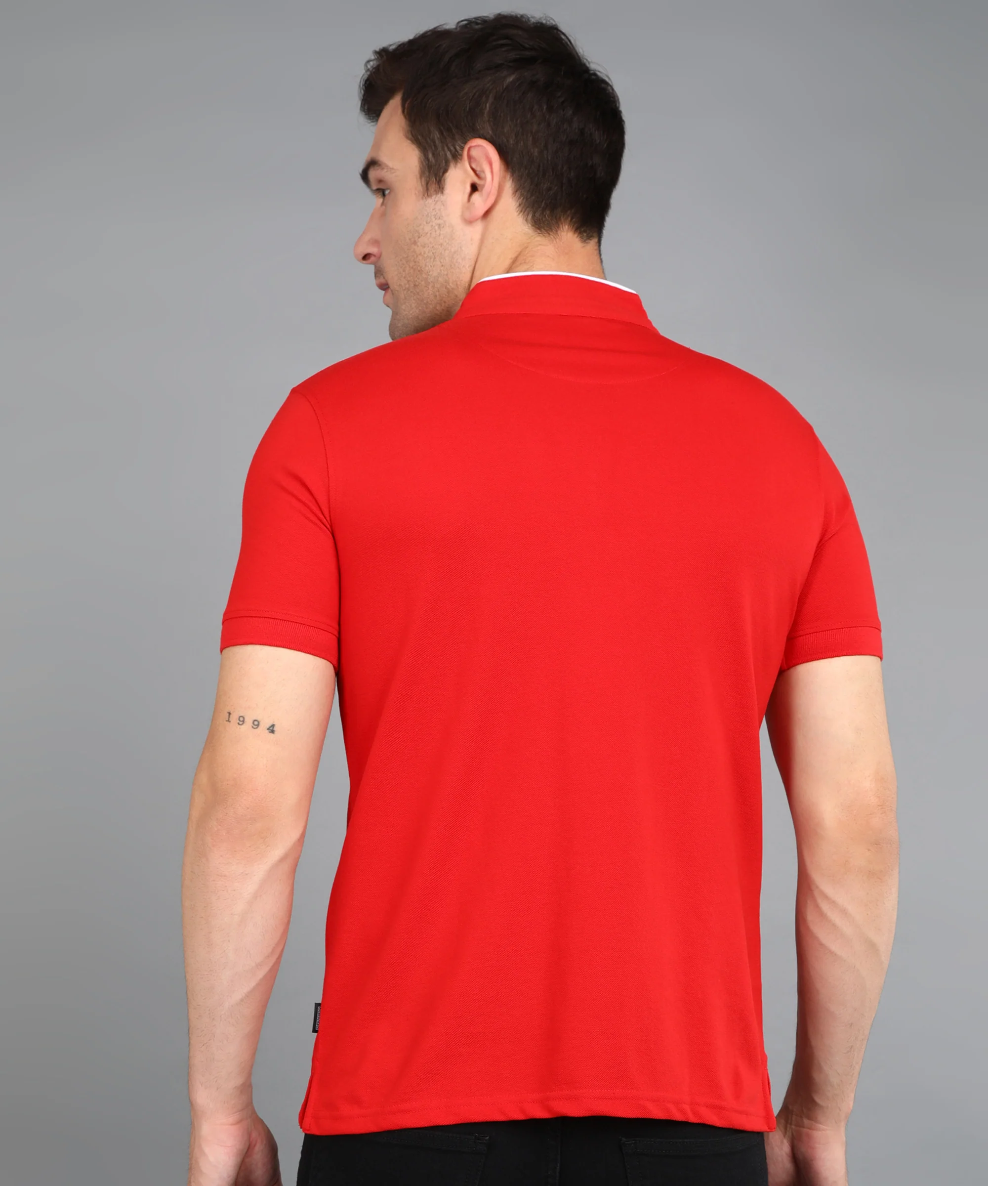Men's Red Solid Slim Fit Half Sleeve Cotton Polo T-Shirt with Mandarin Collar - Image 3
