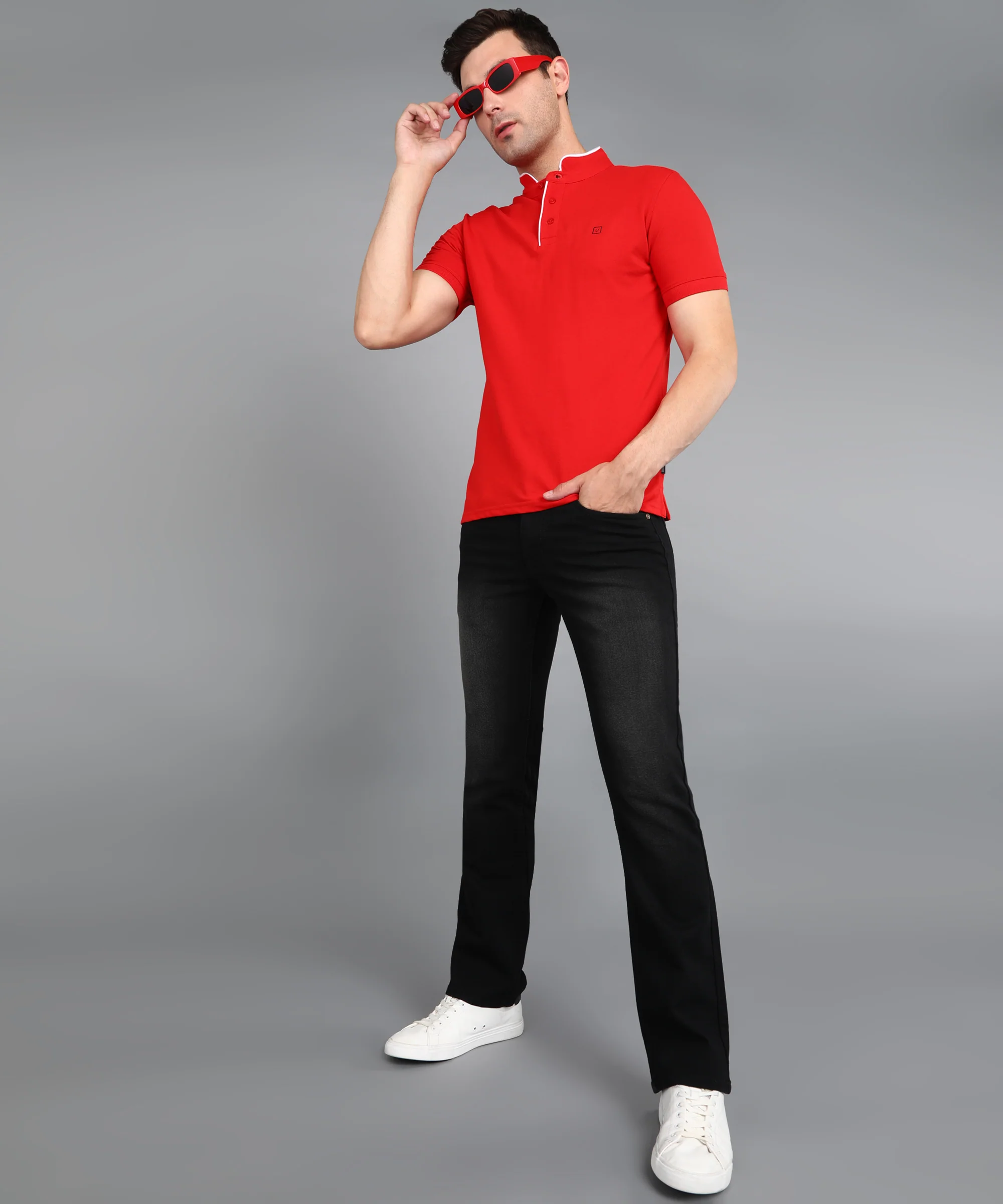 Men's Red Solid Slim Fit Half Sleeve Cotton Polo T-Shirt with Mandarin Collar - Image 4