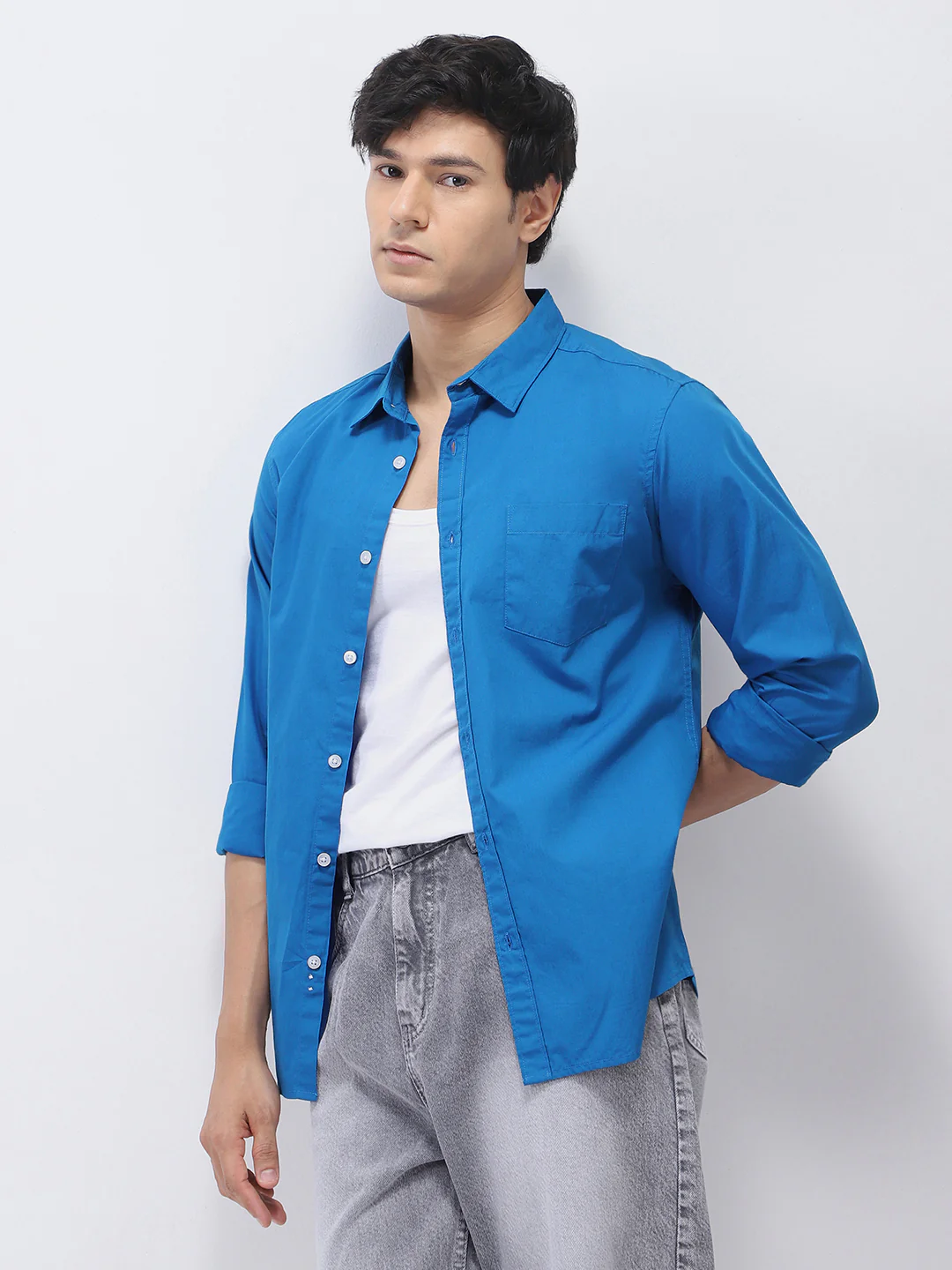Men's Royal Blue Cotton Full Sleeve Regular Fit Casual Solid Shirt - Image 2
