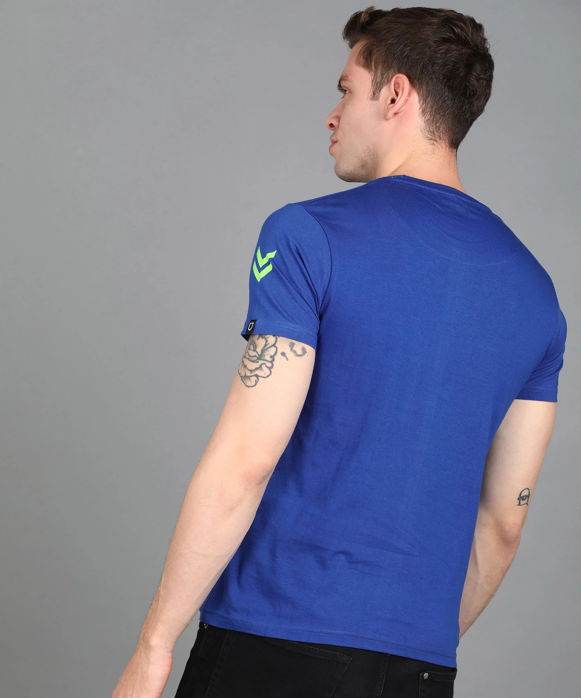 Urbano Fashion Men's Royal Blue Graphic Printed Round Neck Half Sleeve Slim Fit Cotton T-Shirt - Image 3