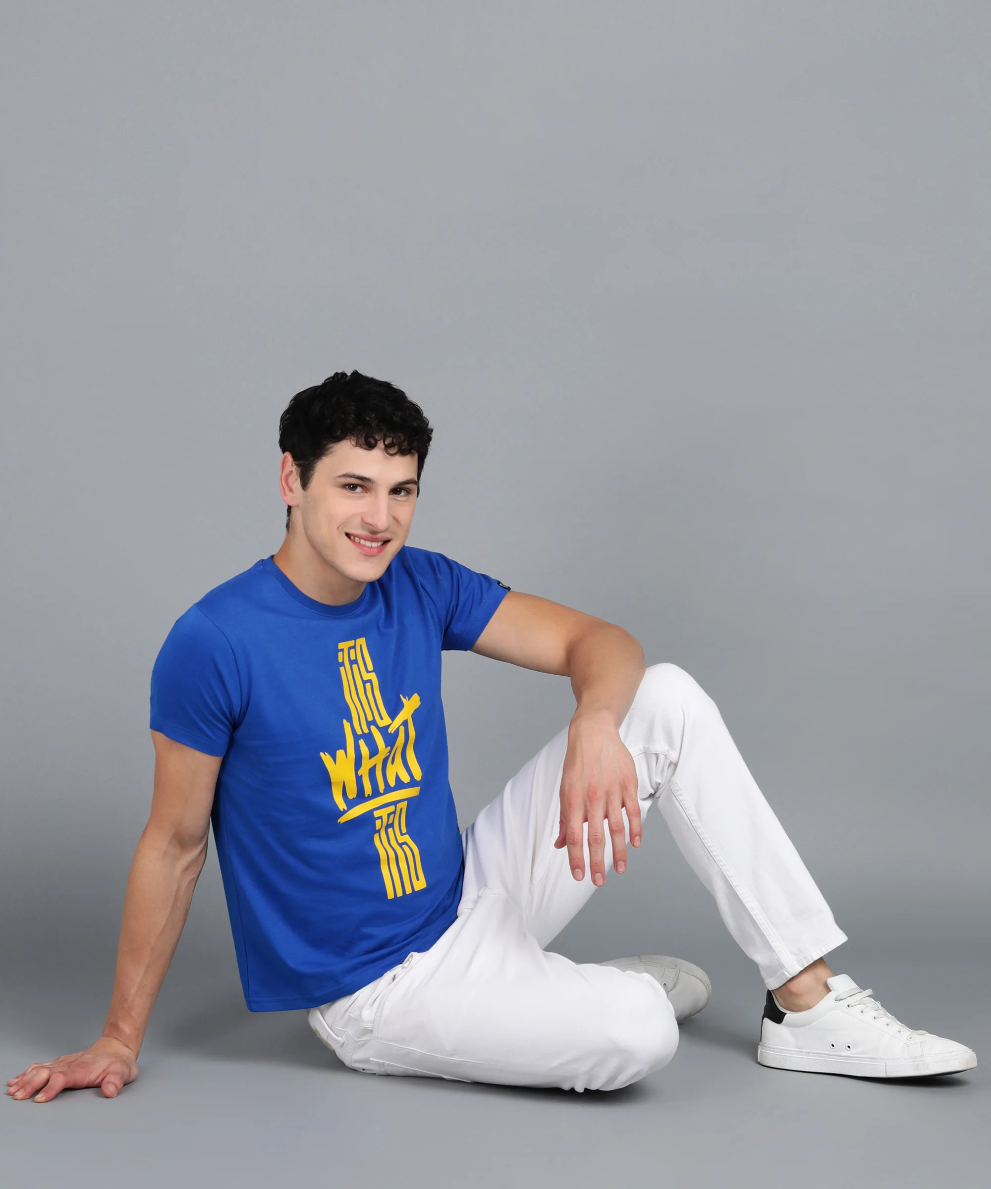 Urbano Fashion Men's Royal Blue Graphic Printed Round Neck Half Sleeve Slim Fit Cotton T-Shirt - Image 4