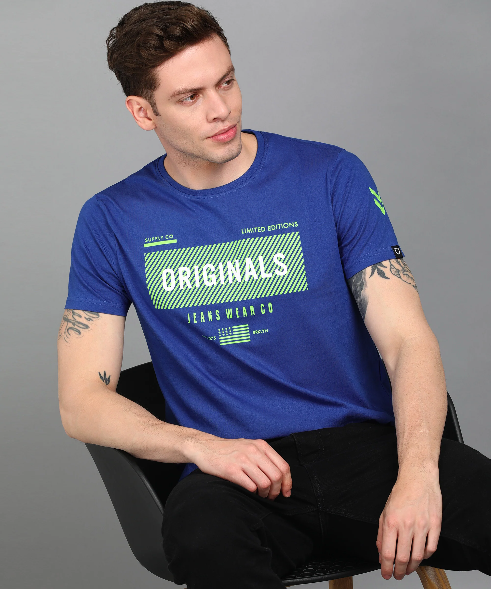 Urbano Fashion Men's Royal Blue Graphic Printed Round Neck Half Sleeve Slim Fit Cotton T-Shirt - Image 4